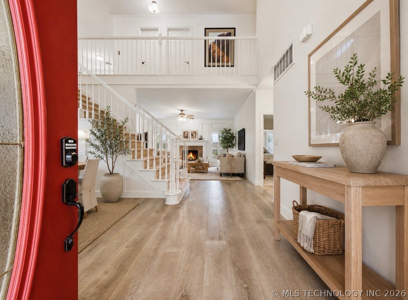 3705 W Urbana Street Property Photo 5