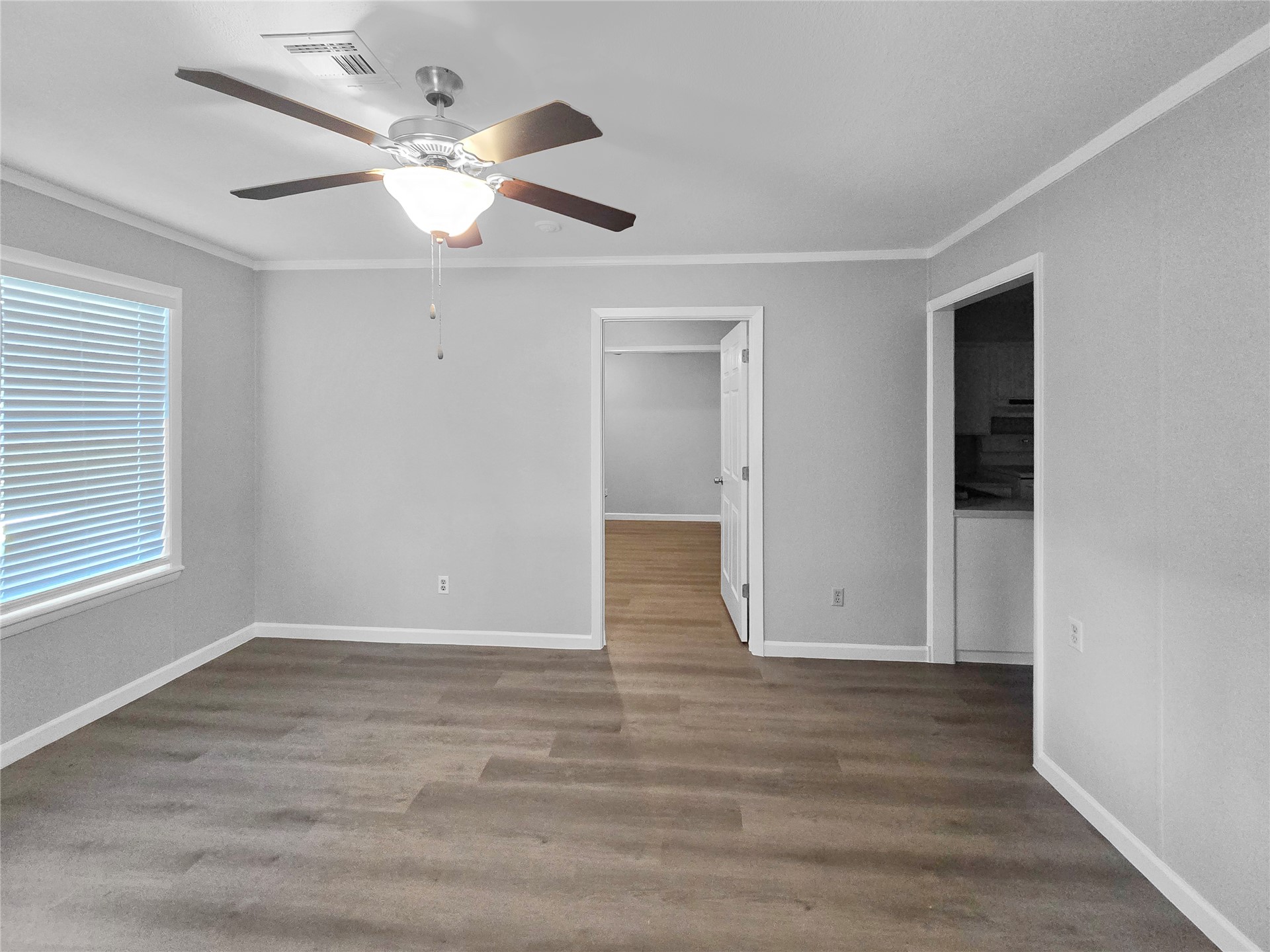 608 Beshears Property Photo 6