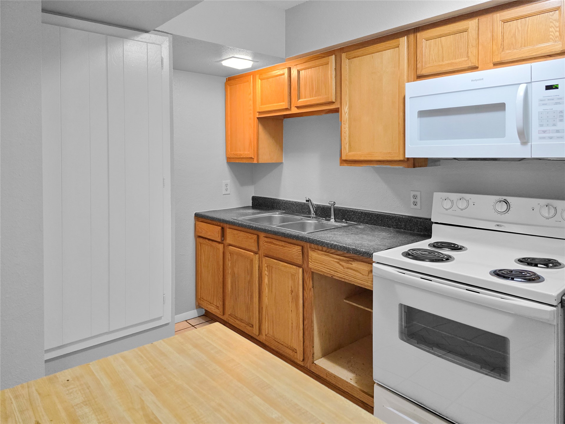 608 Beshears Property Photo 21
