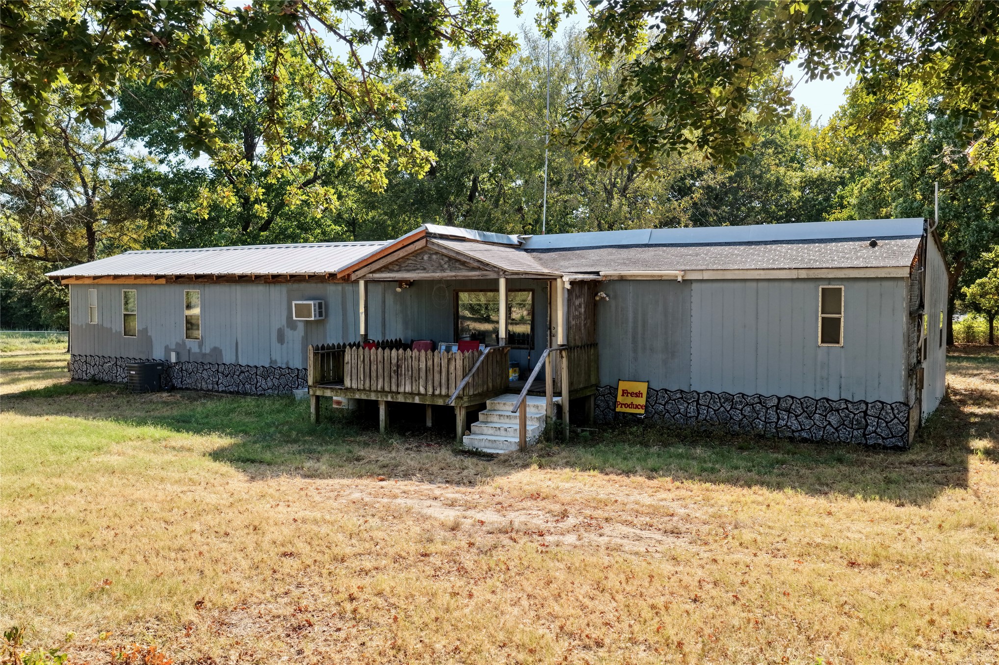 417797 E 1145 Road Property Photo 1