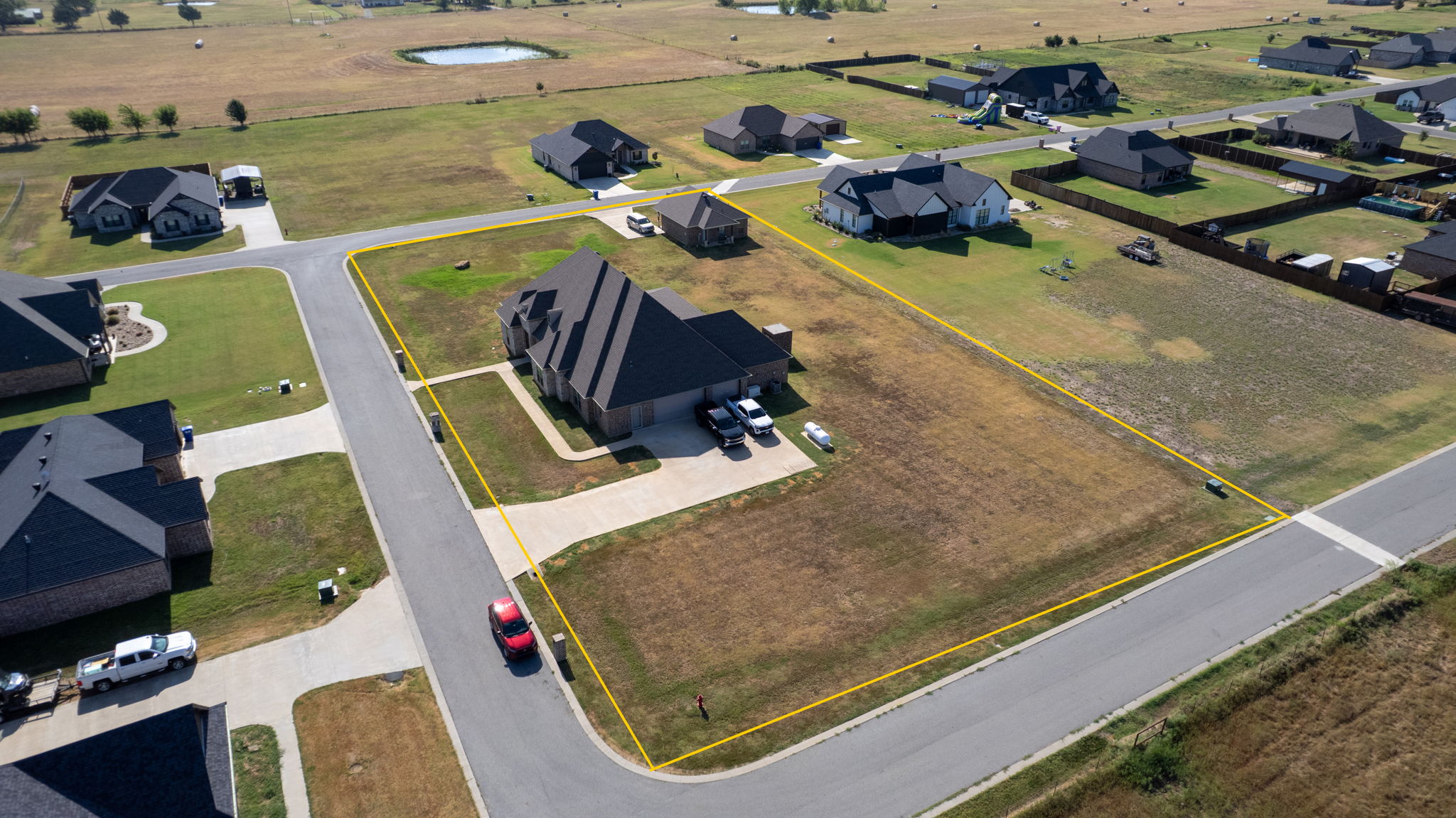 140 Conner Property Photo 4
