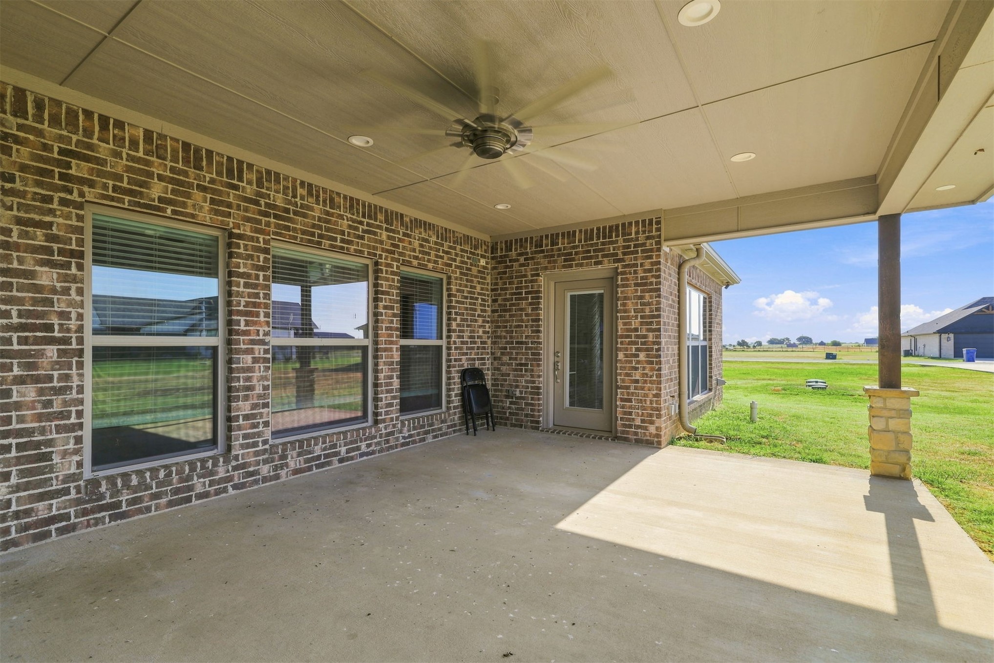 140 Conner Property Photo 8