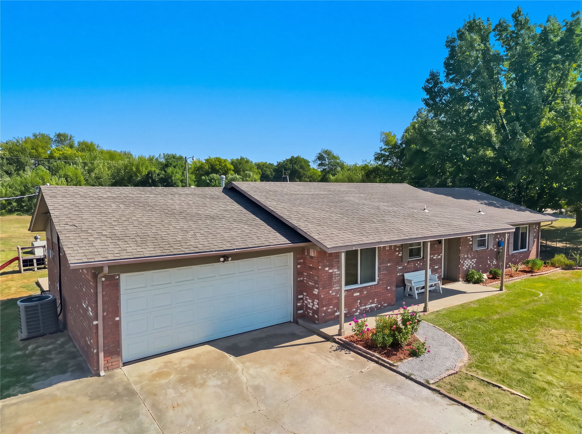 15925 E Riggs Road Property Photo 3