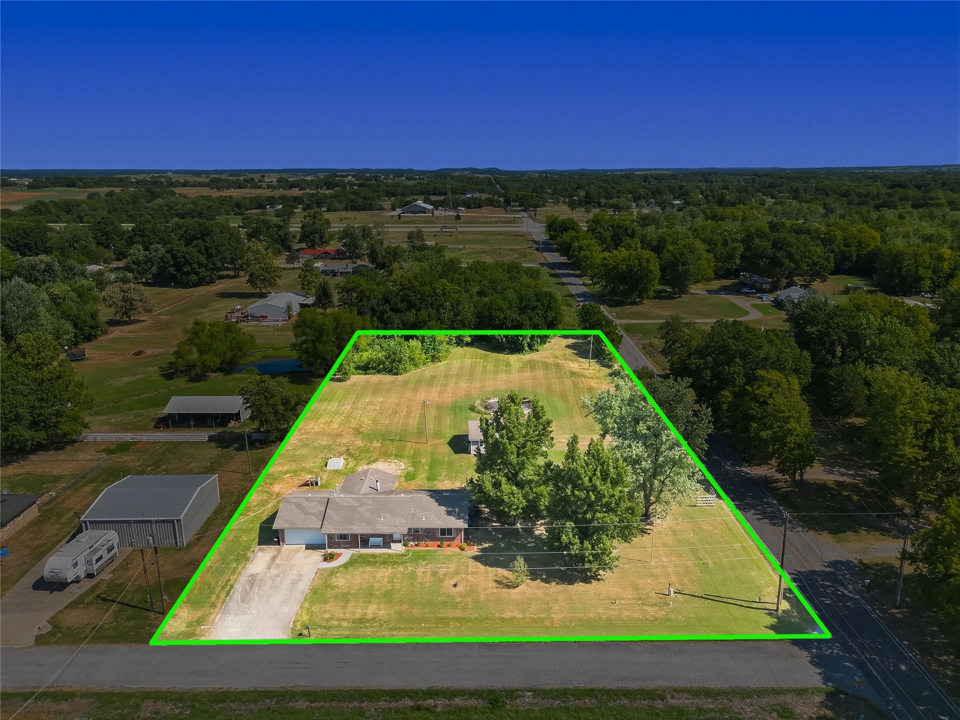 15925 E Riggs Road Property Photo 23