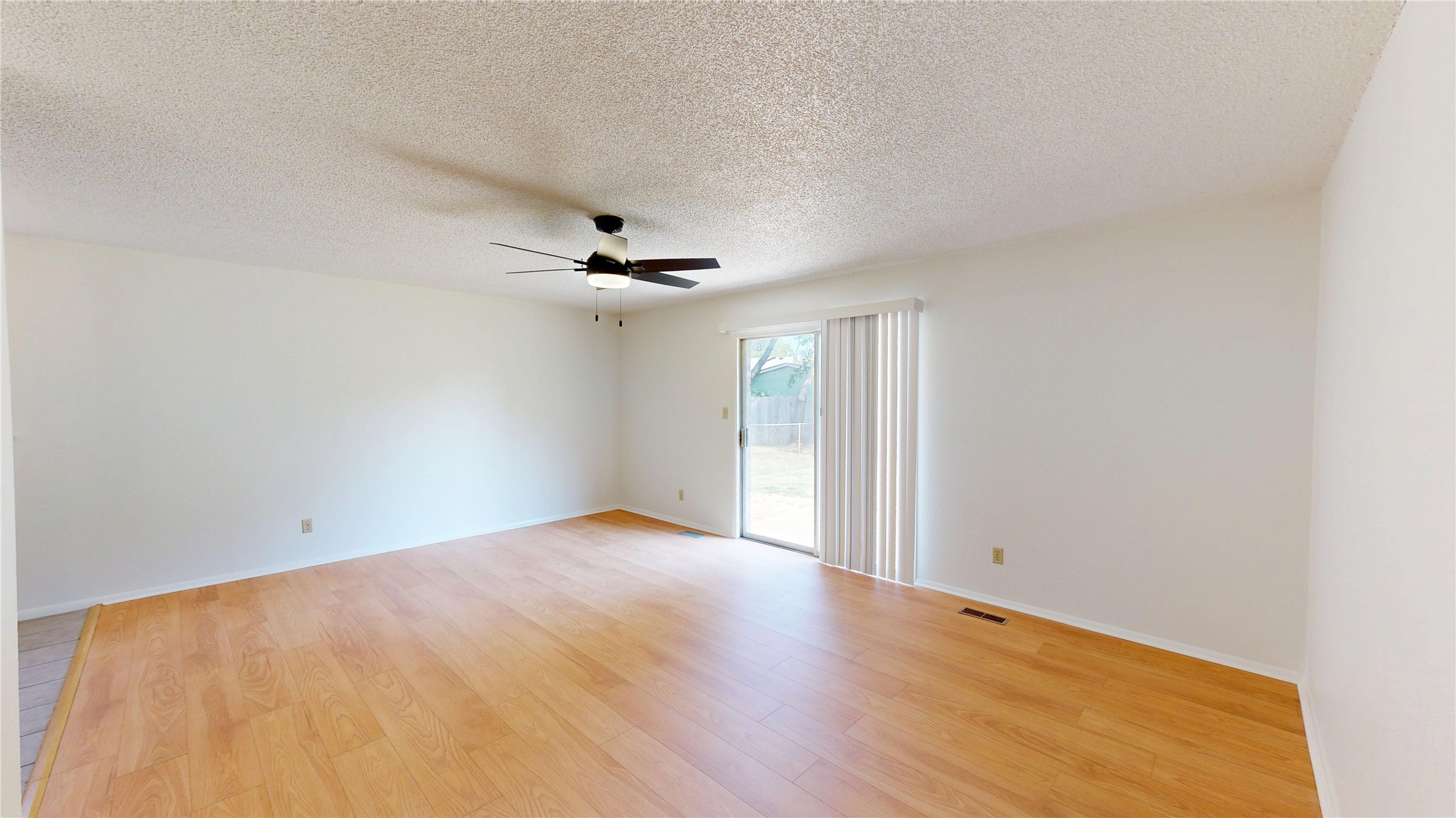 503 W C Street Property Photo 2