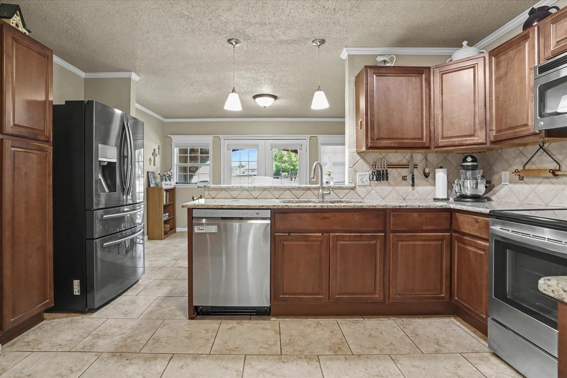 502 Fairway Drive Property Photo 15