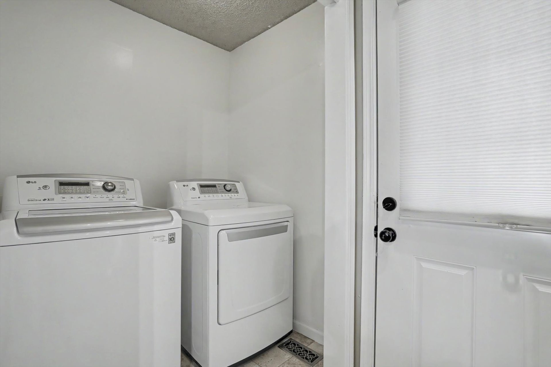 502 Fairway Drive Property Photo 17