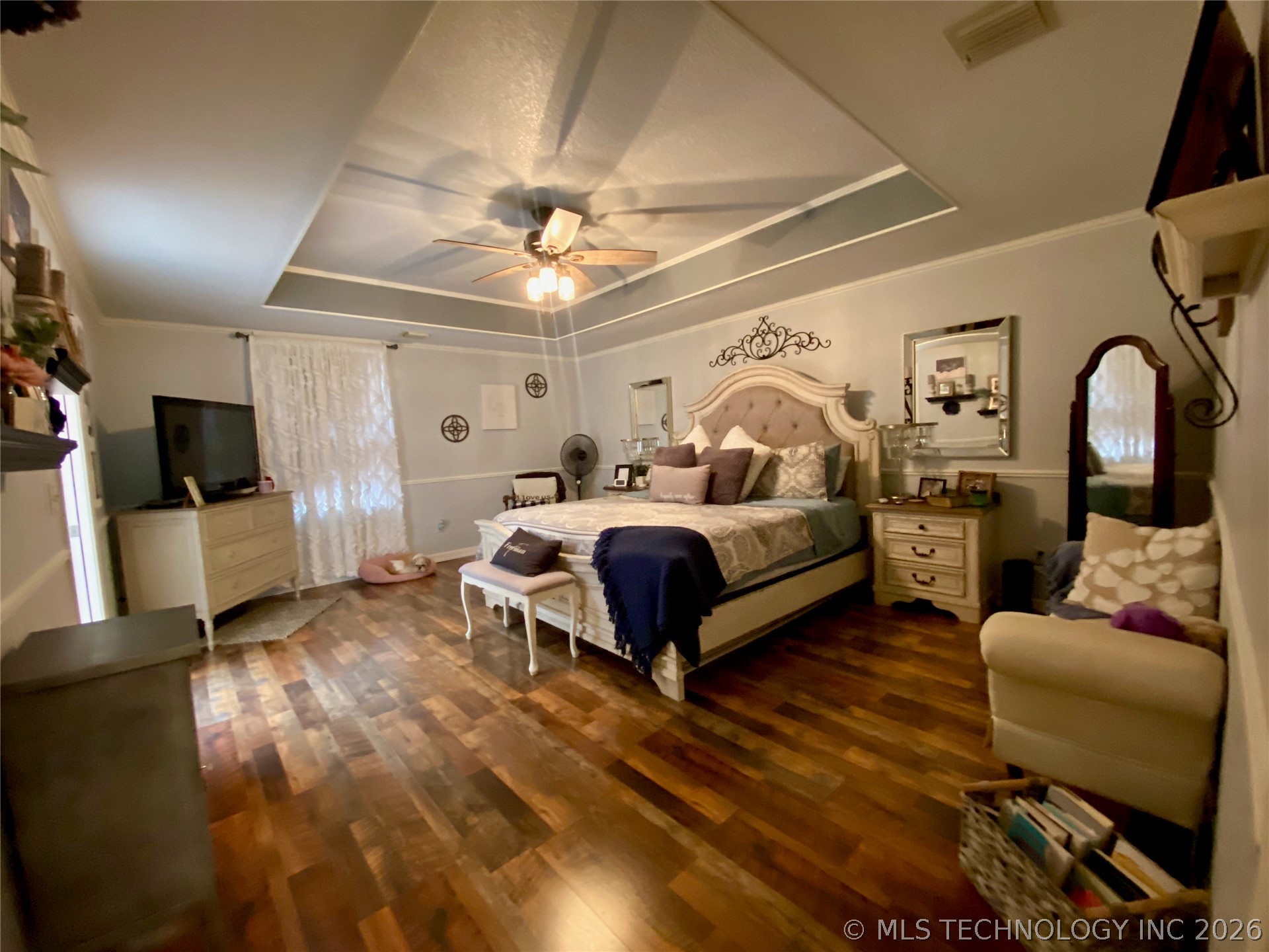 1023 Oak Property Photo 13