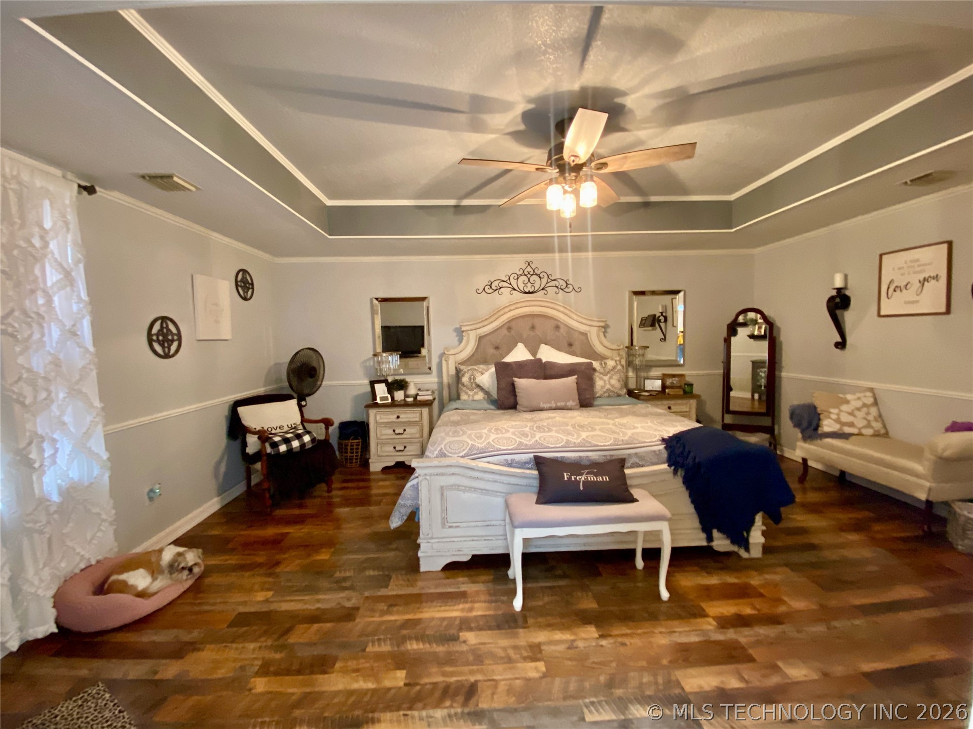 1023 Oak Property Photo 14