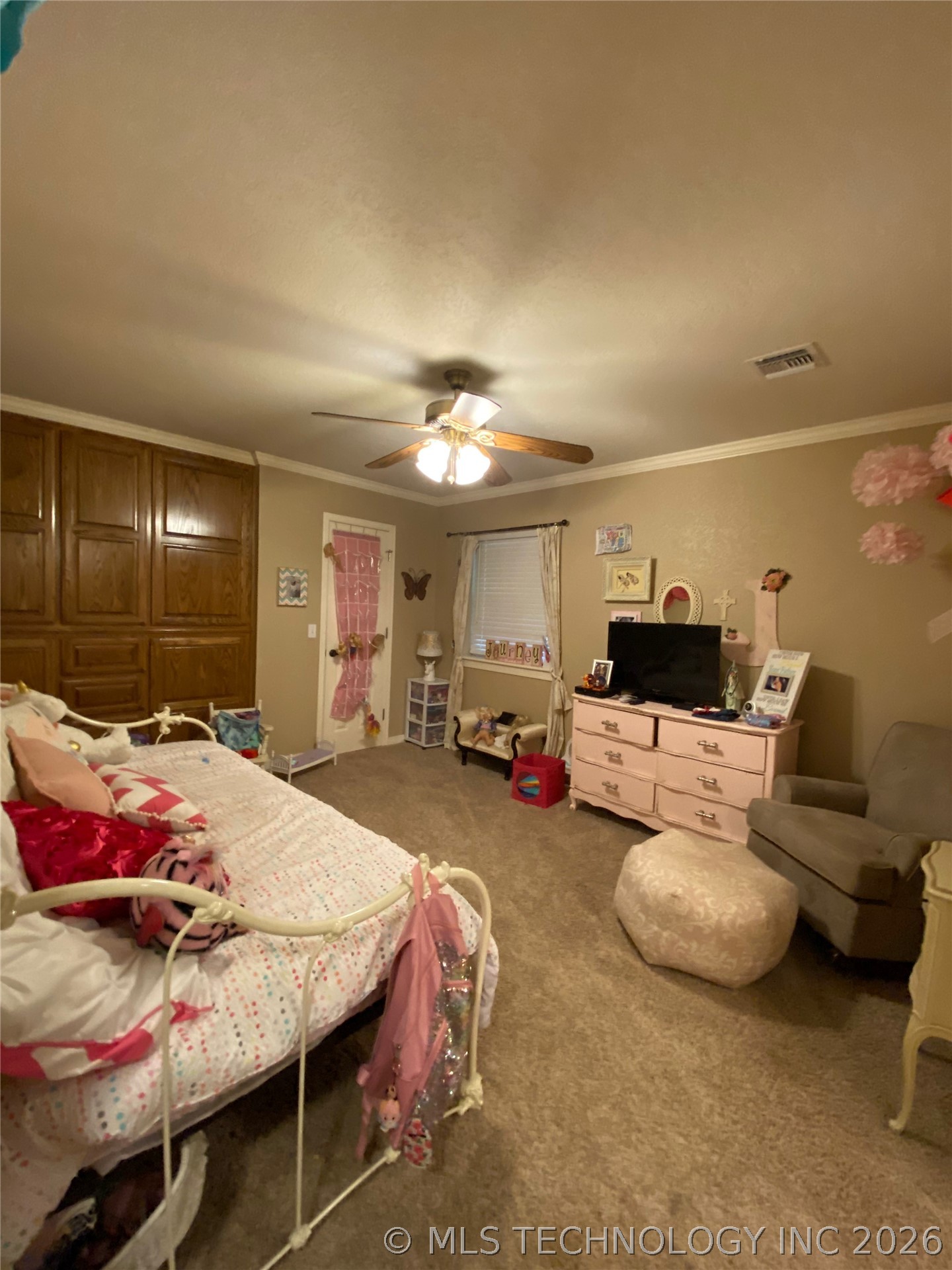1023 Oak Property Photo 20