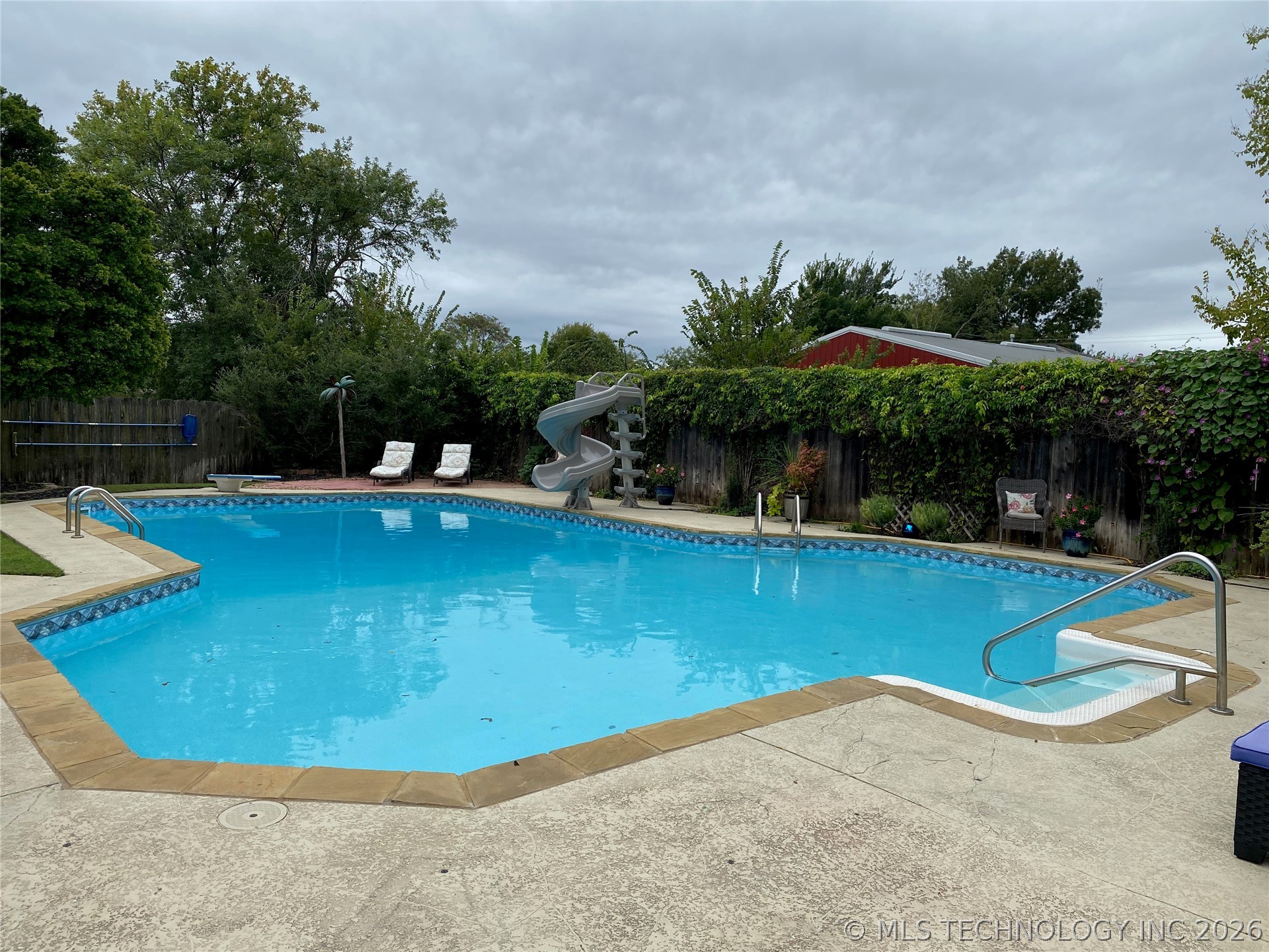 1023 Oak Property Photo 42