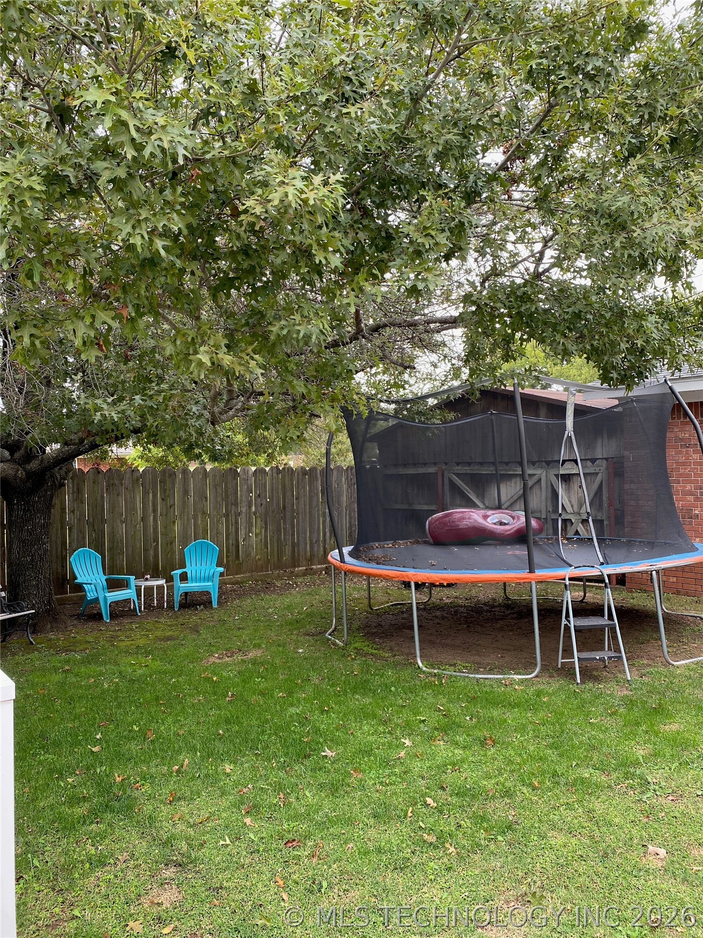 1023 Oak Property Photo 43