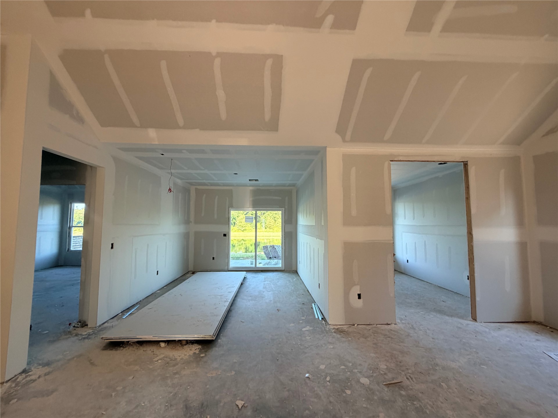6812 S Umbrella Avenue Property Photo 7