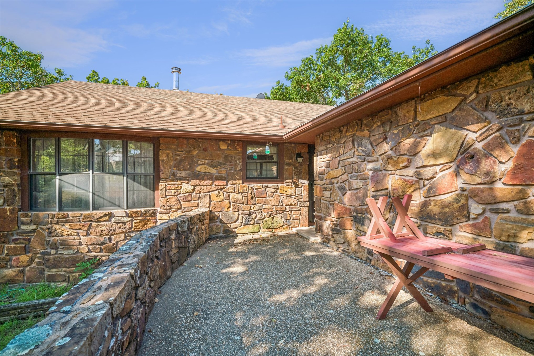 139 Miller Drive Property Photo 3
