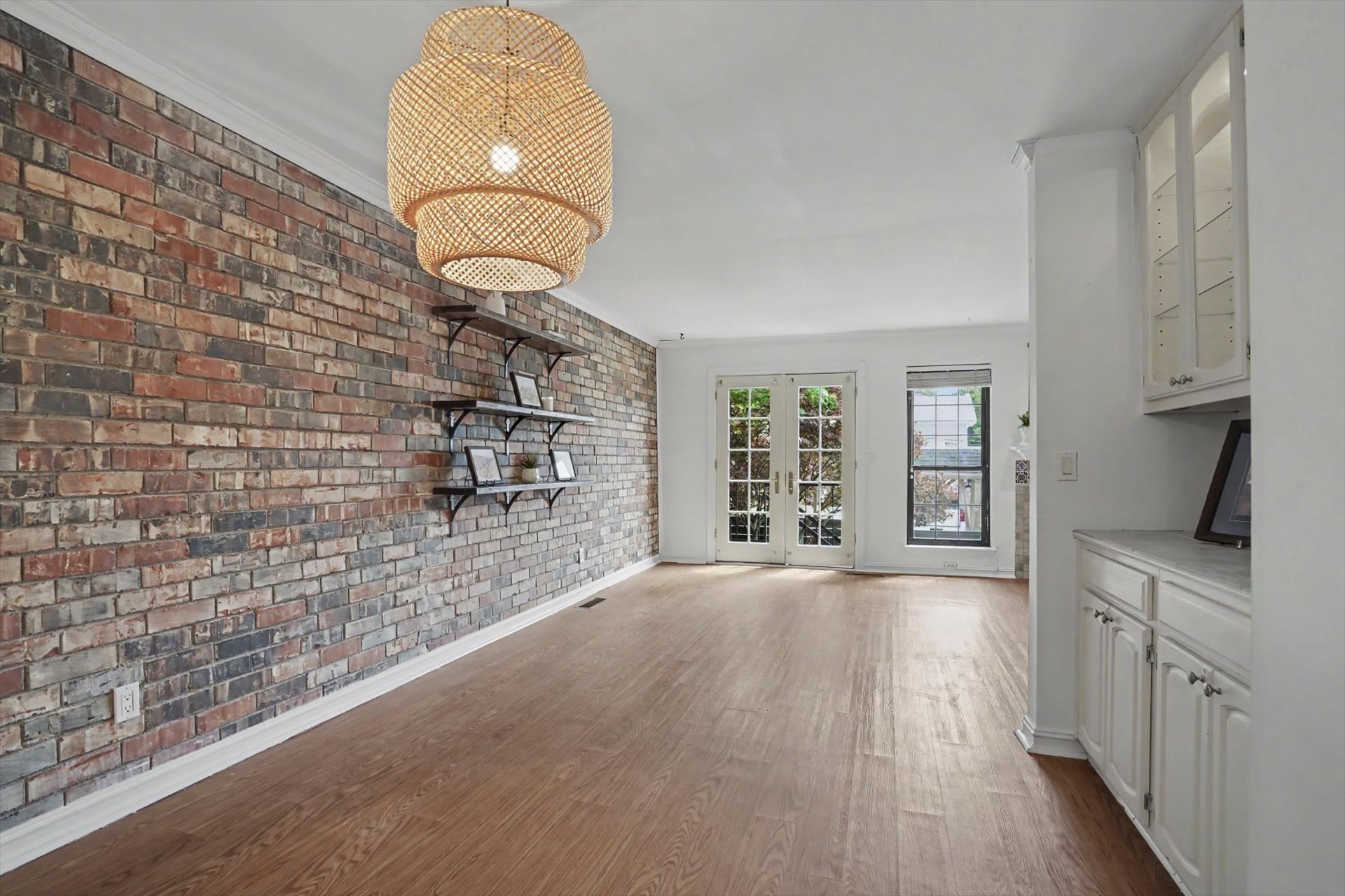 217 W 18th Street 16 Property Photo 17