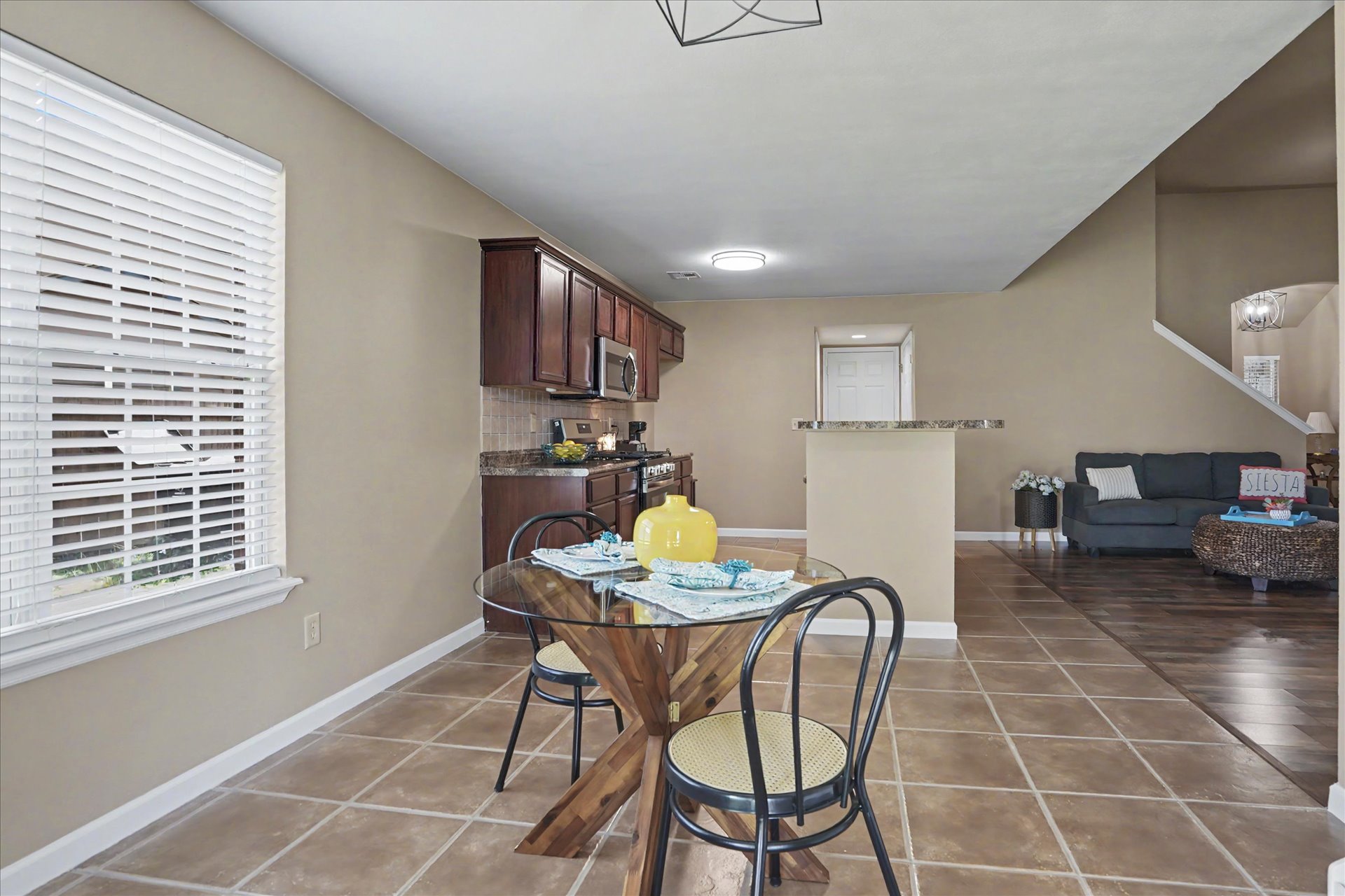 3630 E Berkeley Street Property Photo 18