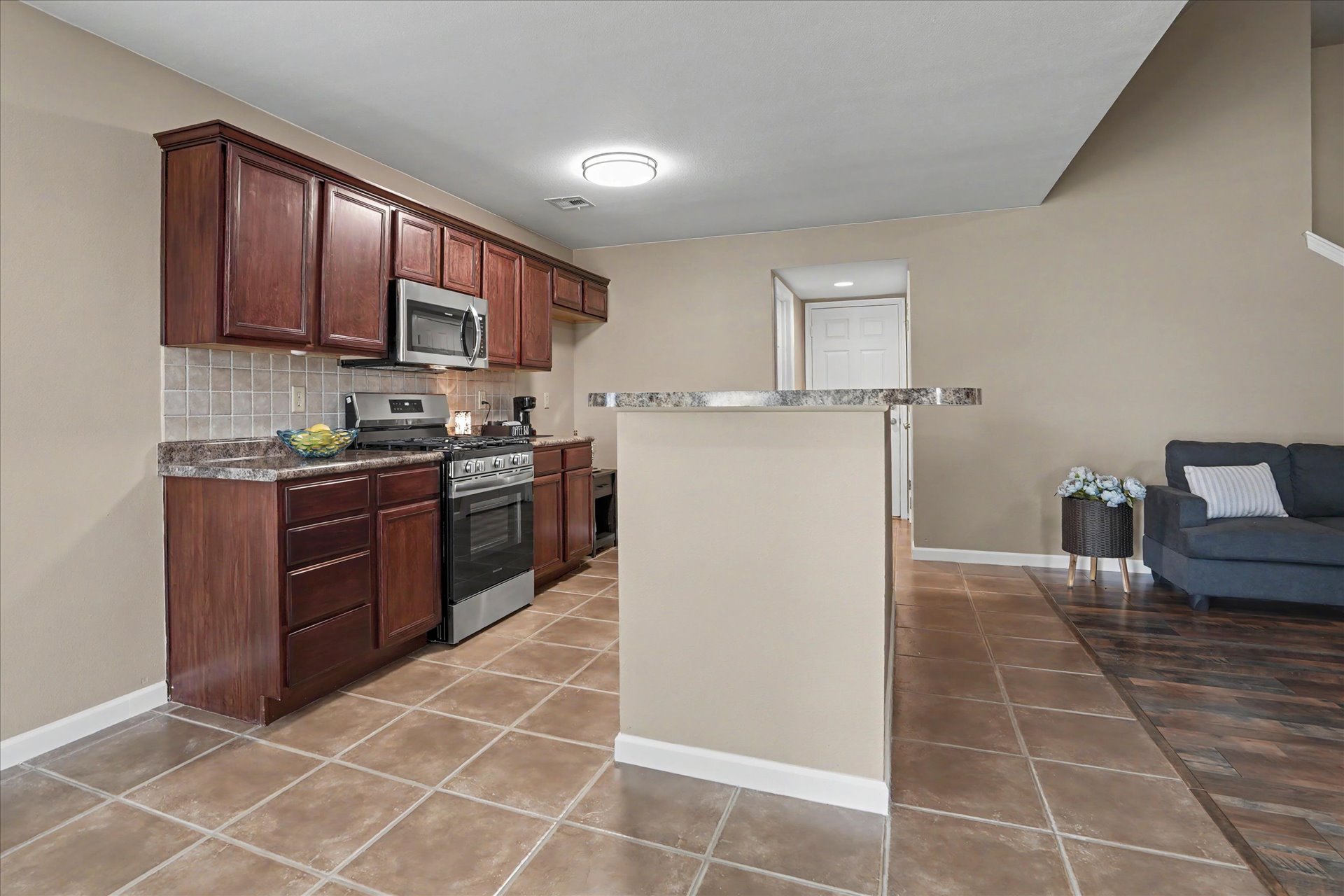 3630 E Berkeley Street Property Photo 20