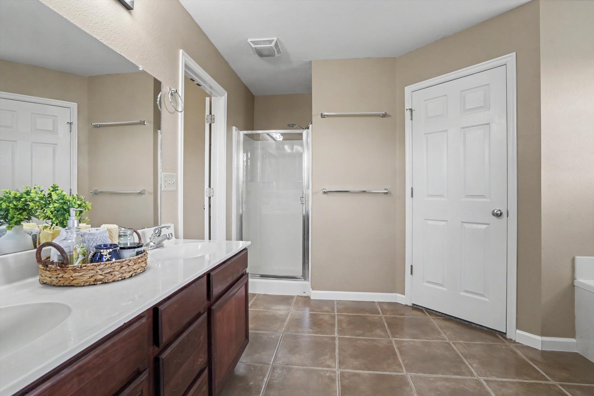 3630 E Berkeley Street Property Photo 31