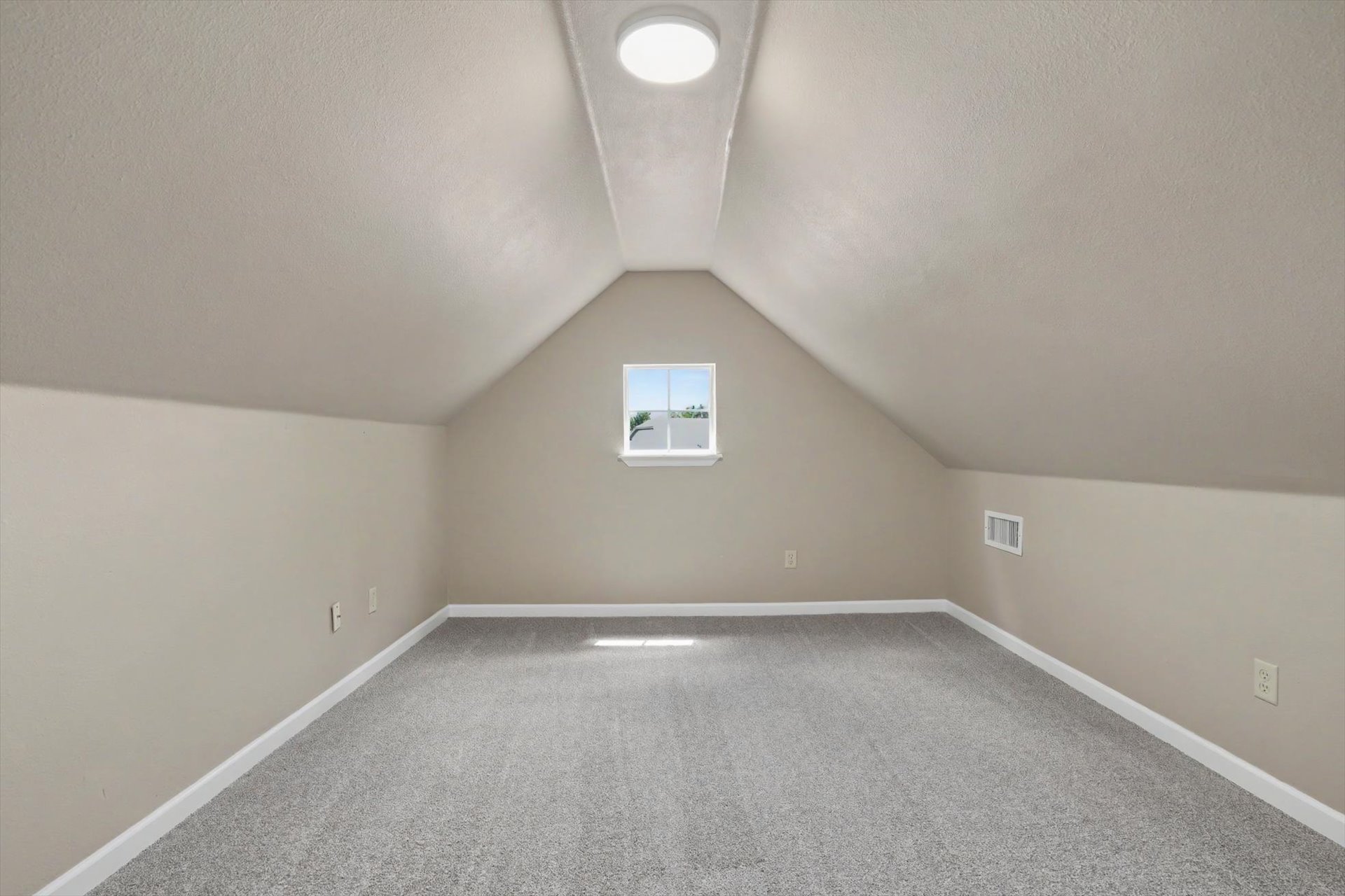 3630 E Berkeley Street Property Photo 39