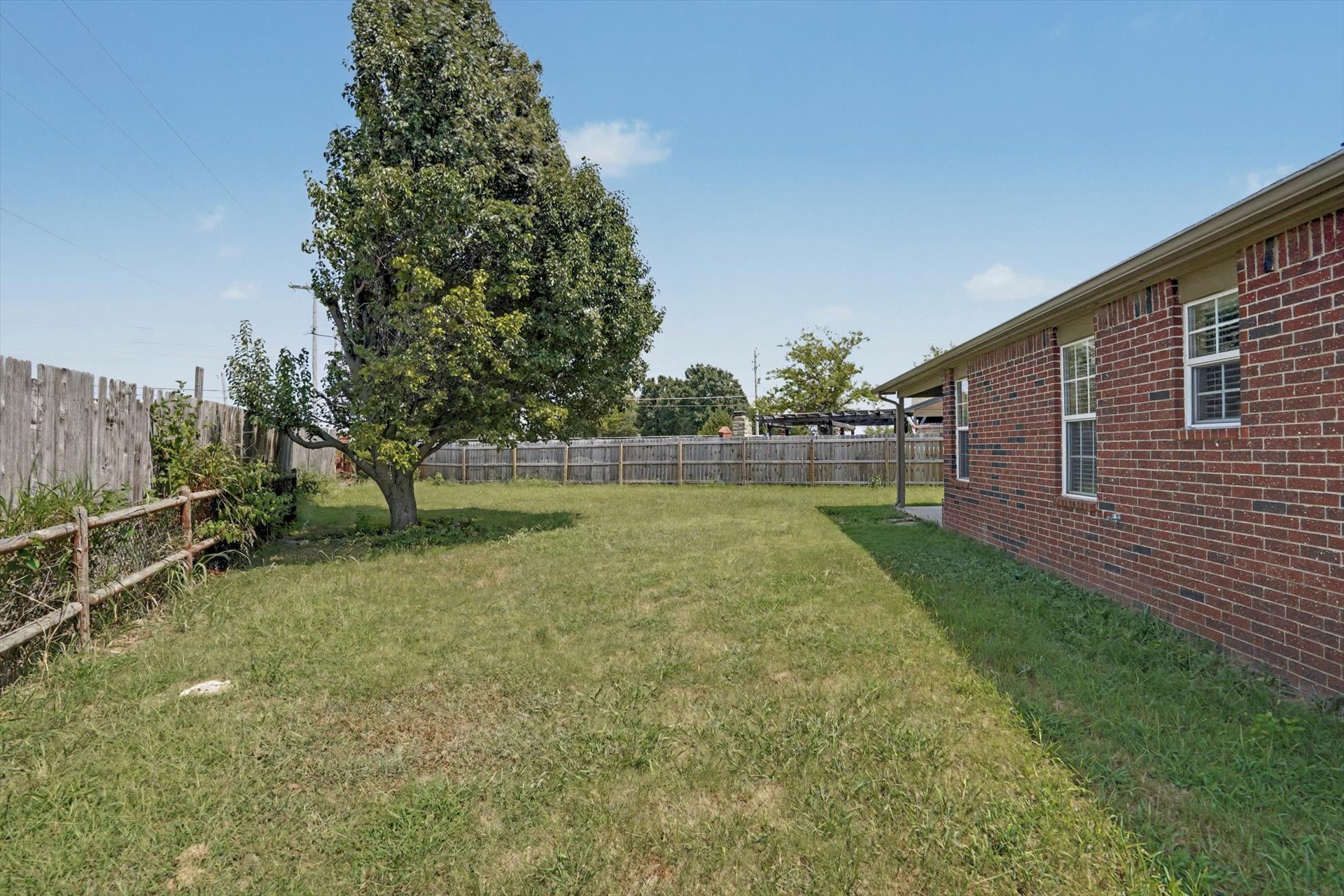 3630 E Berkeley Street Property Photo 43