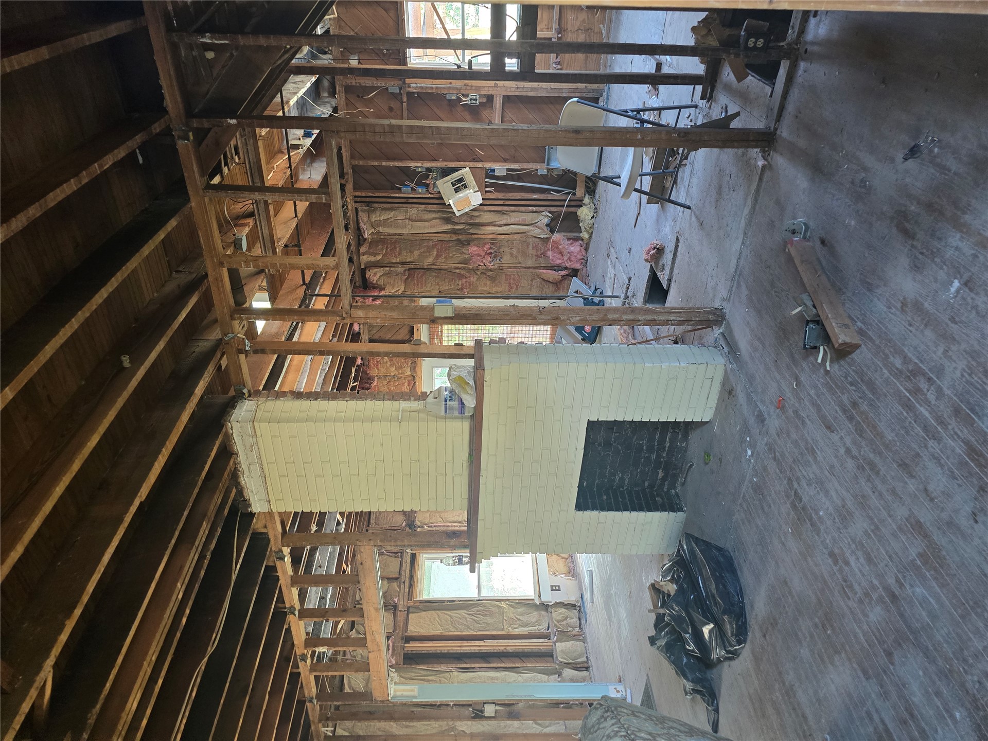408 S Phoenix Avenue Property Photo 4