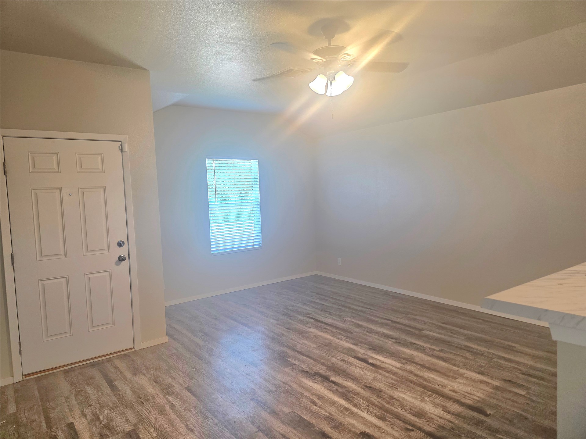 11331 S 240 Avenue E Property Photo 3