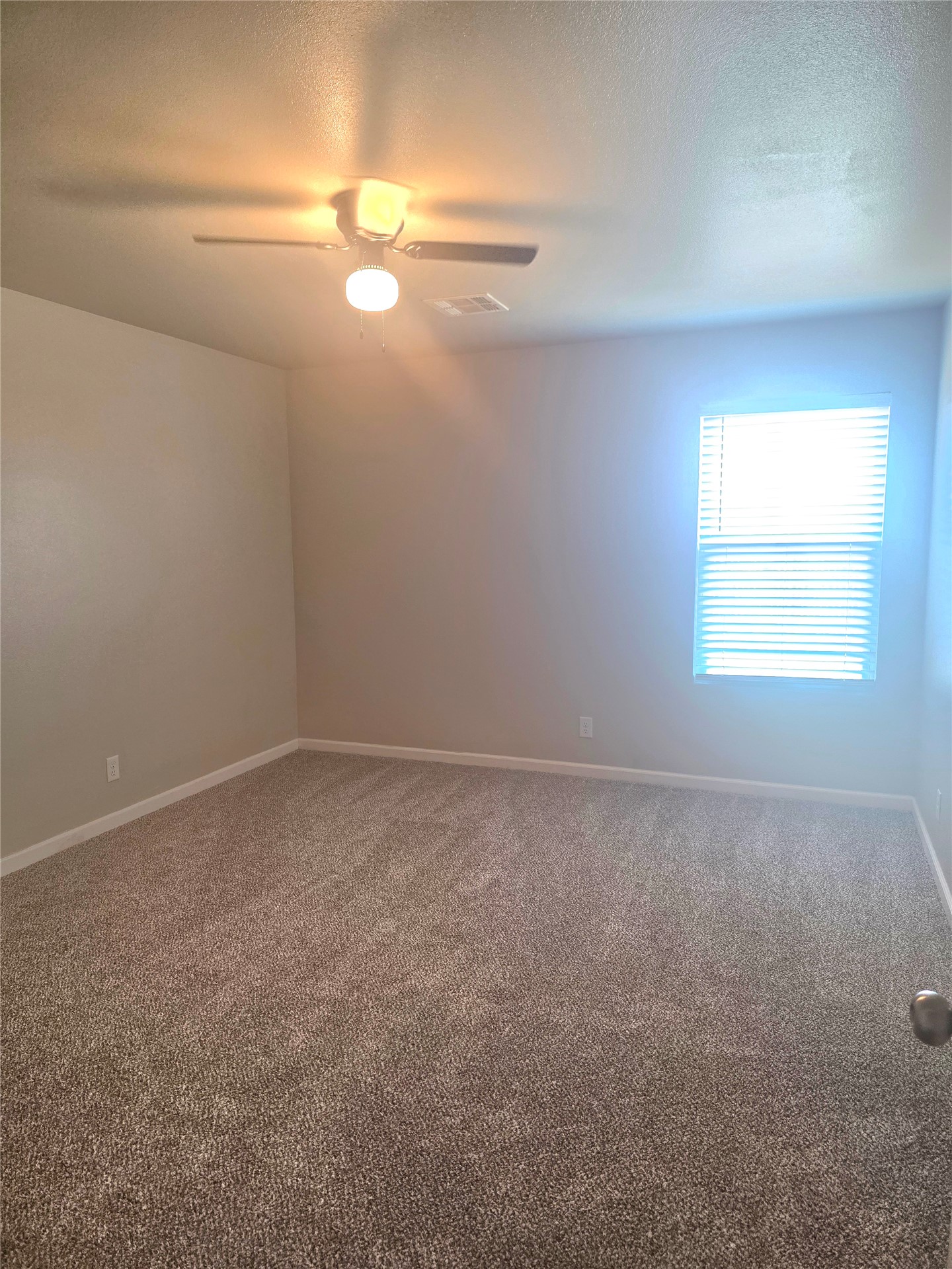 11331 S 240 Avenue E Property Photo 5