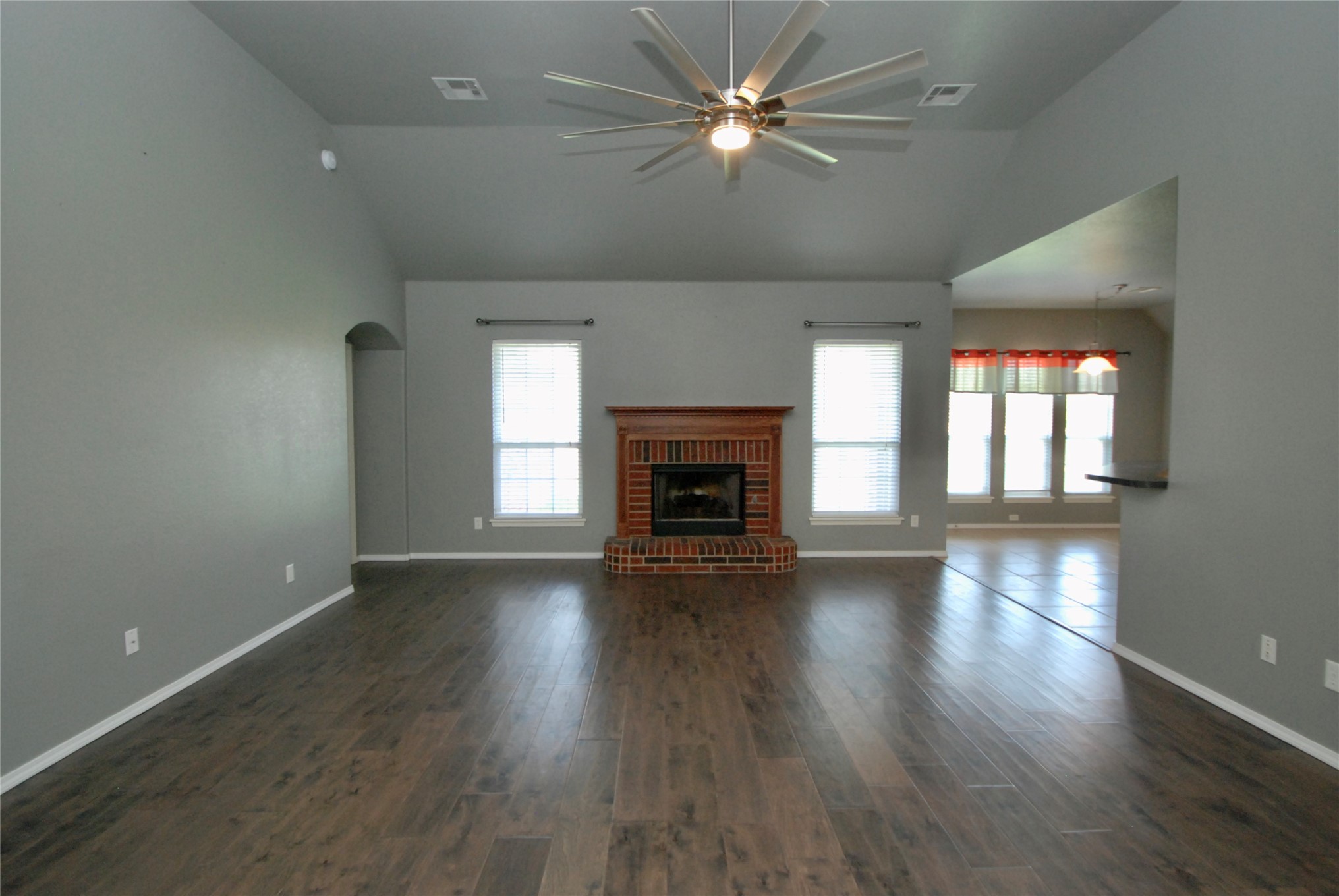 4944 S 204 Avenue E Property Photo 3