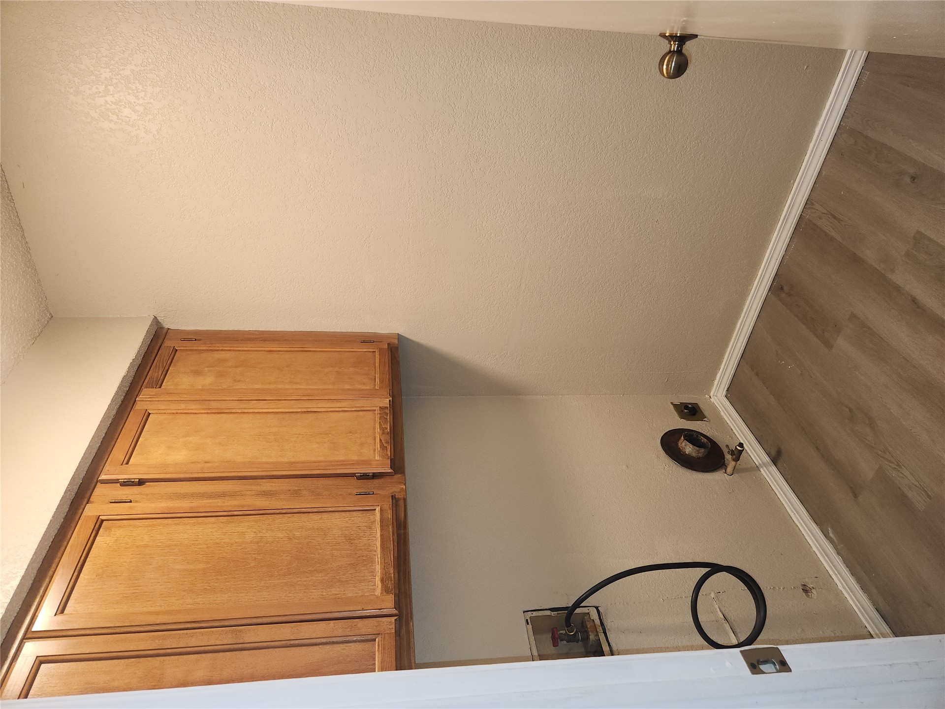 11125 E 17 Place Property Photo 15