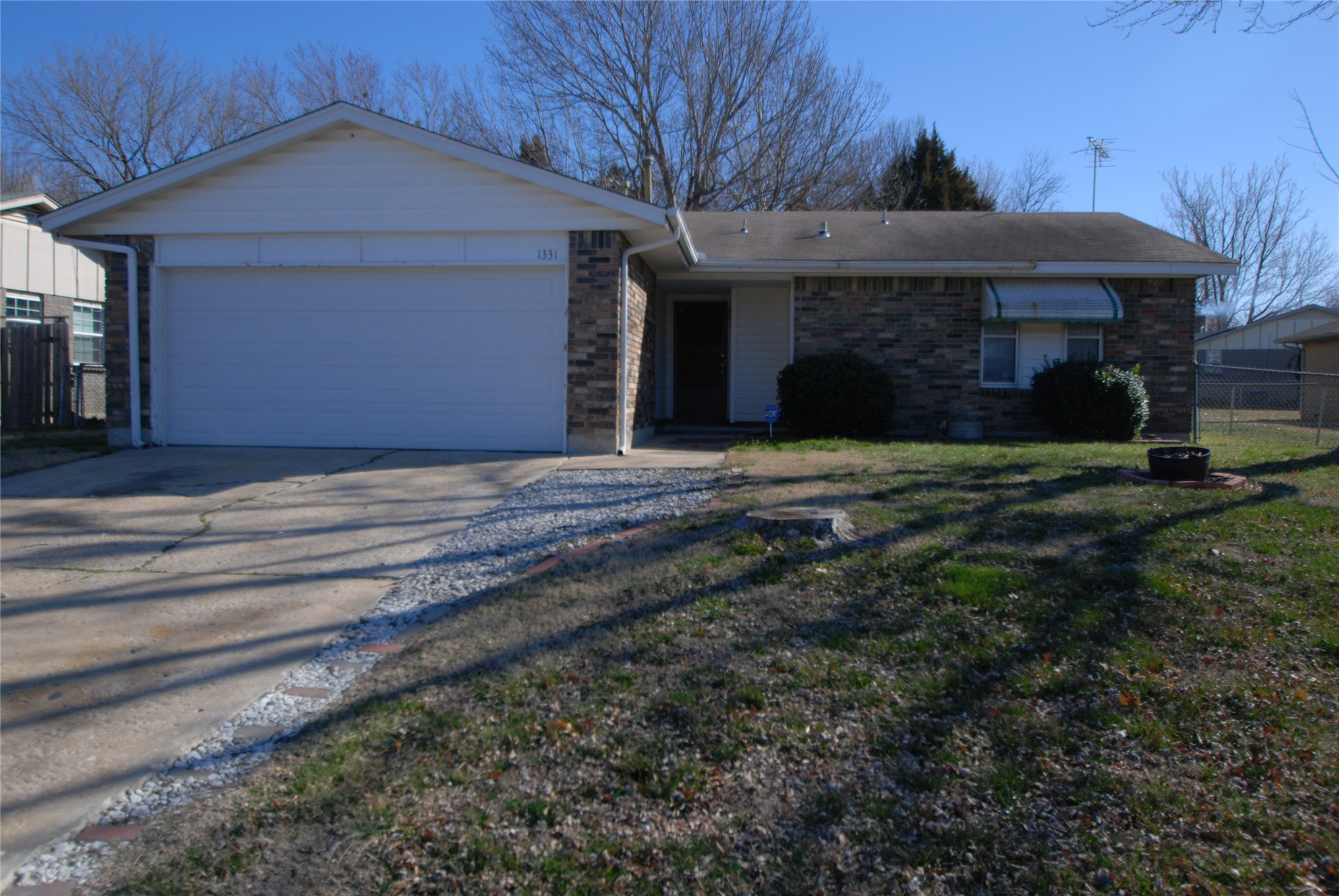 1331 S 124 Avenue E Property Photo 1