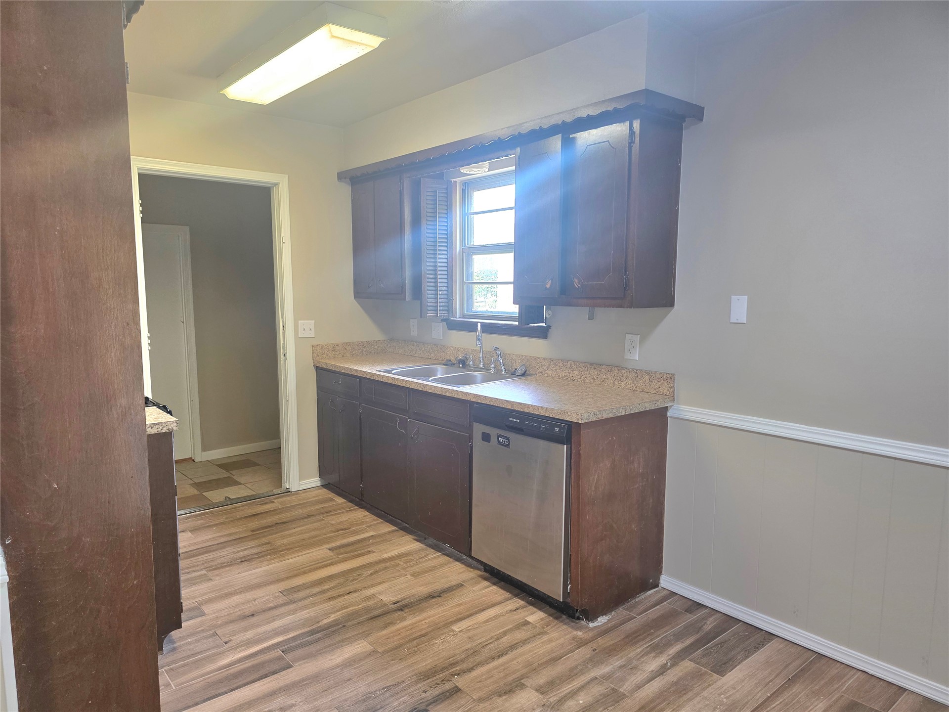 1331 S 124 Avenue E Property Photo 6