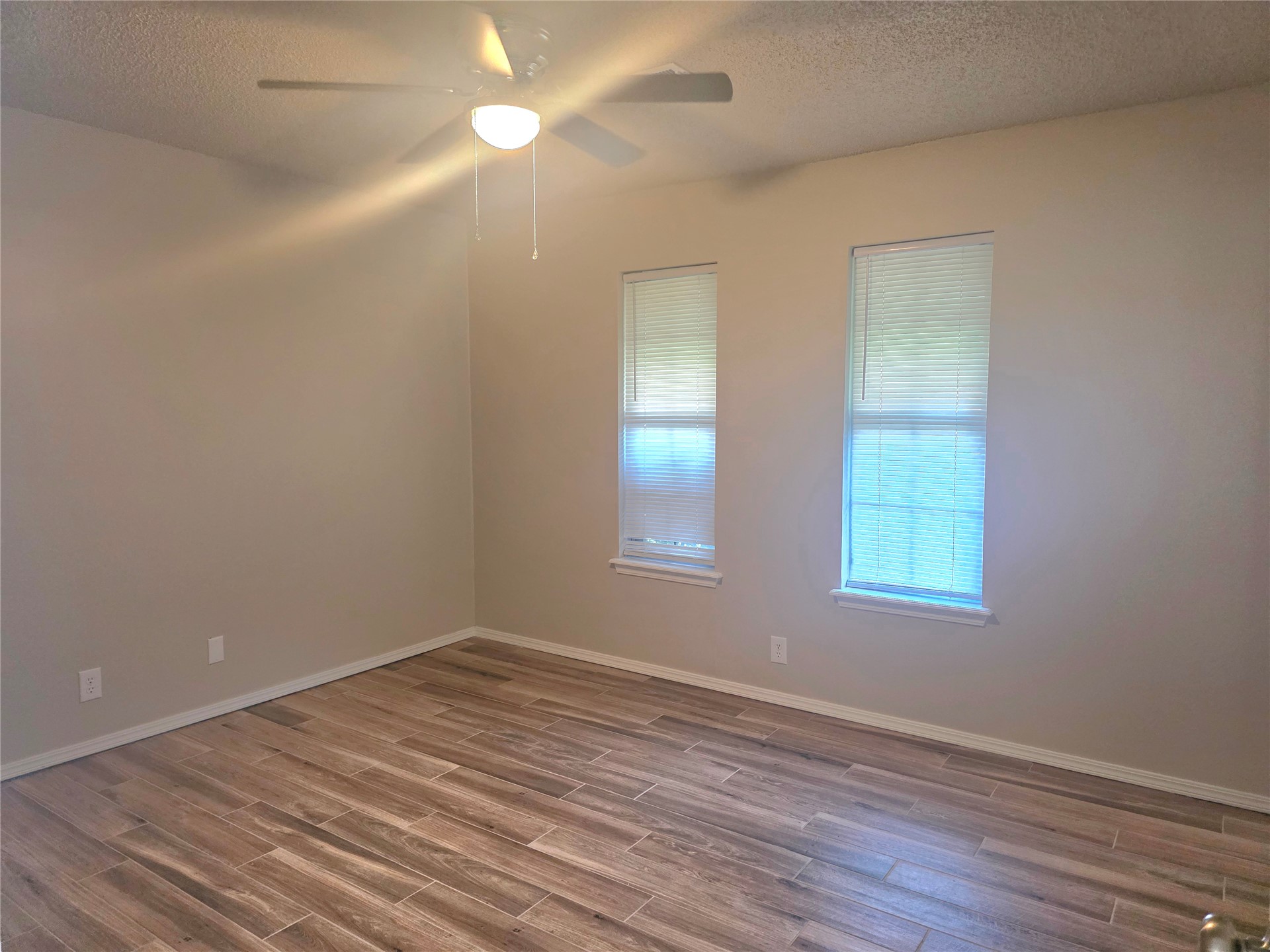 1331 S 124 Avenue E Property Photo 10