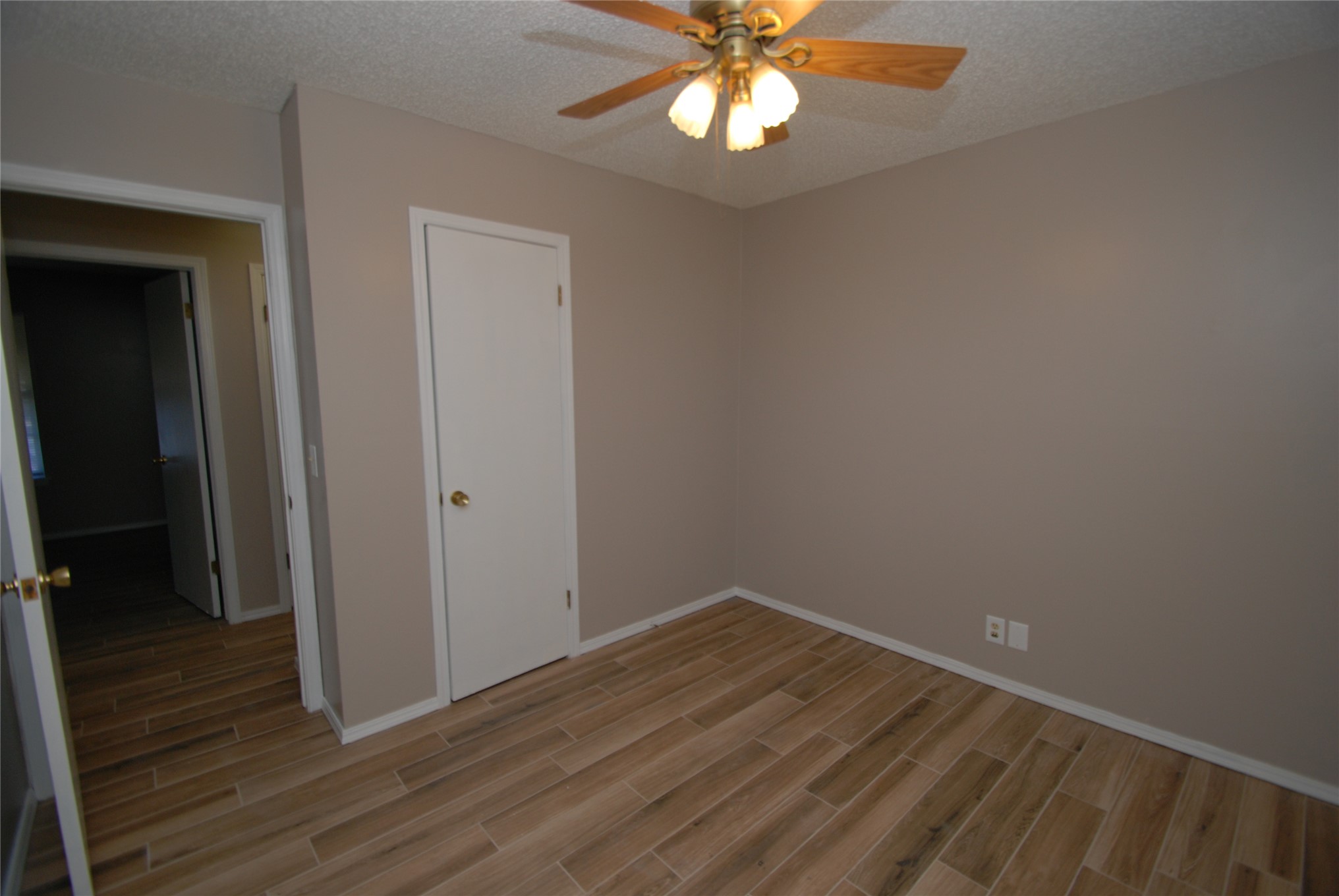 1331 S 124 Avenue E Property Photo 19