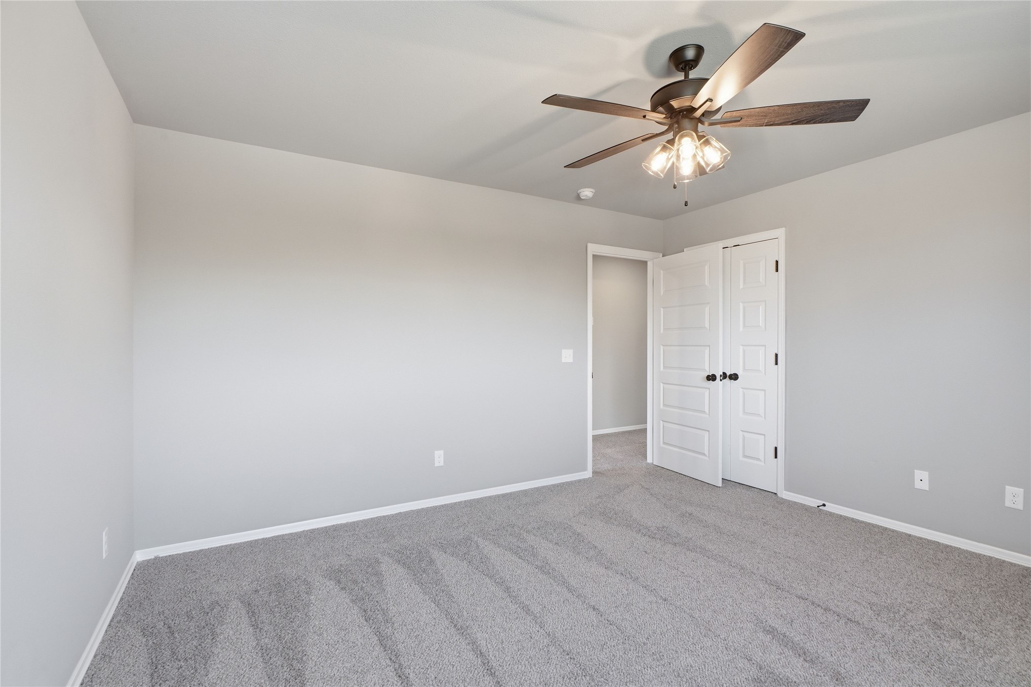 1524 E Grayson Avenue Property Photo 31