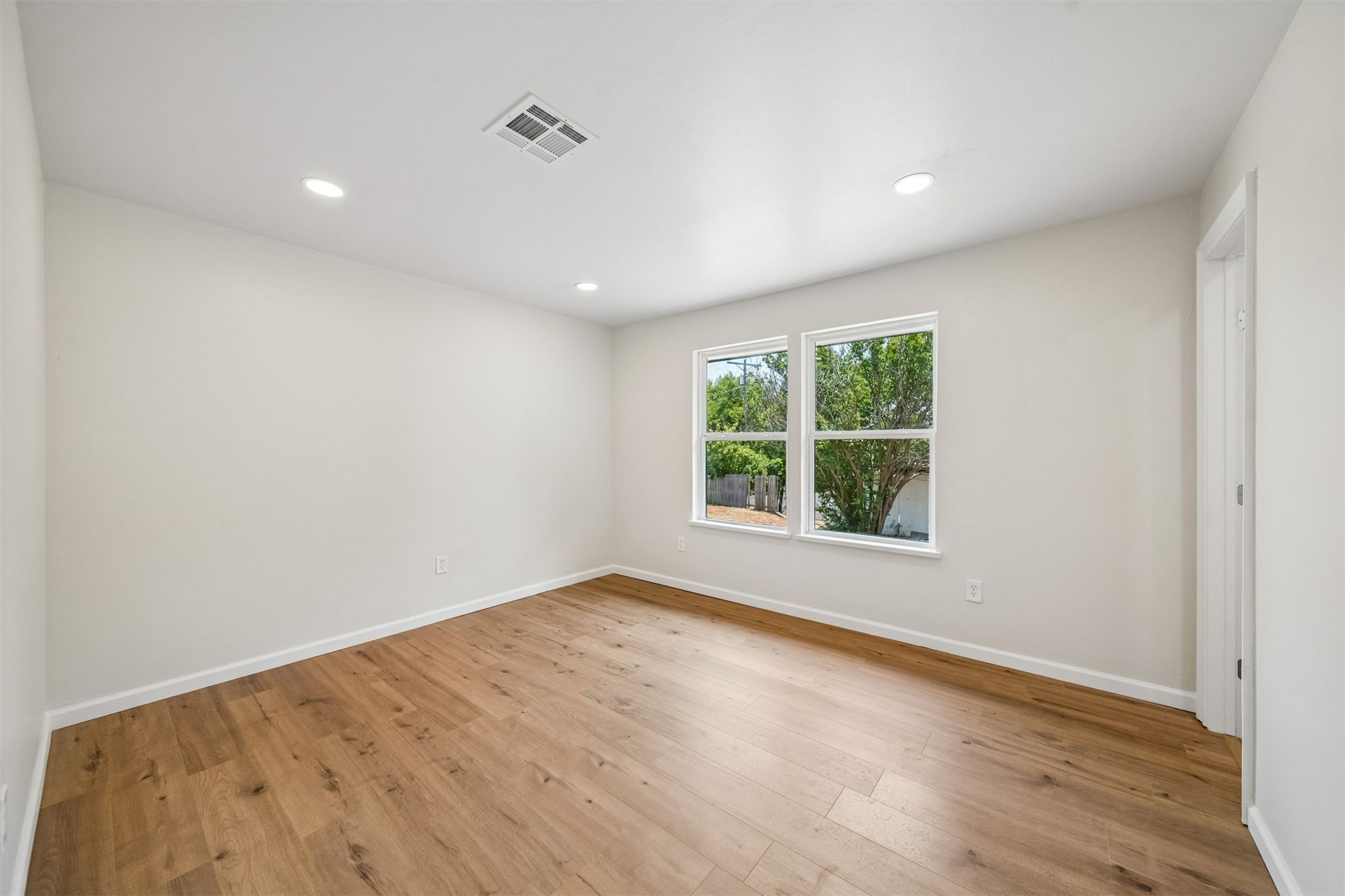 108 Highland Property Photo 16