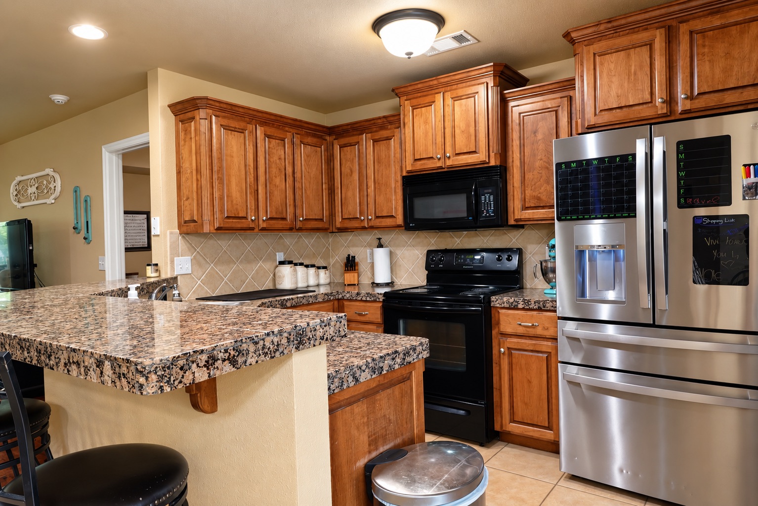 5403 Roadrunner Court Property Photo 7