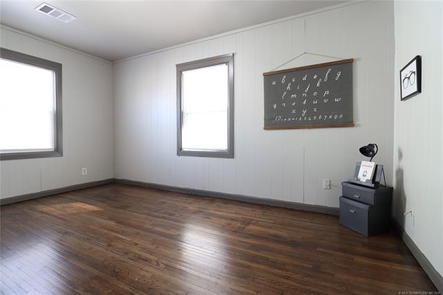 3203 E Oklahoma Place S Property Photo 11