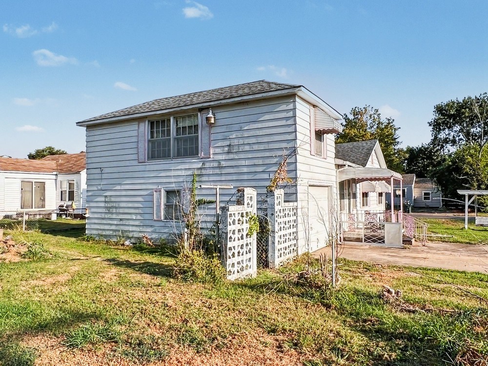 1602 N Aberdeen Street Property Photo 6
