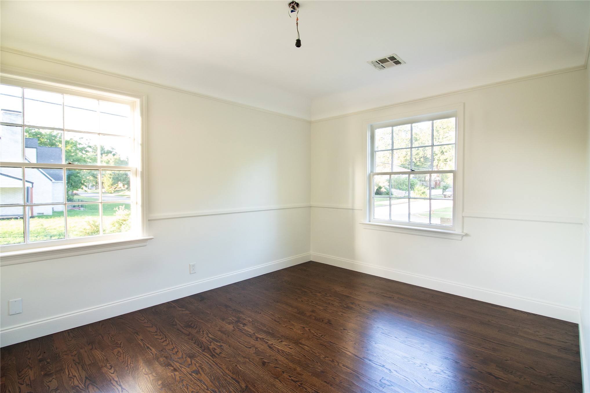 1204 S Evanston Avenue S Property Photo 13