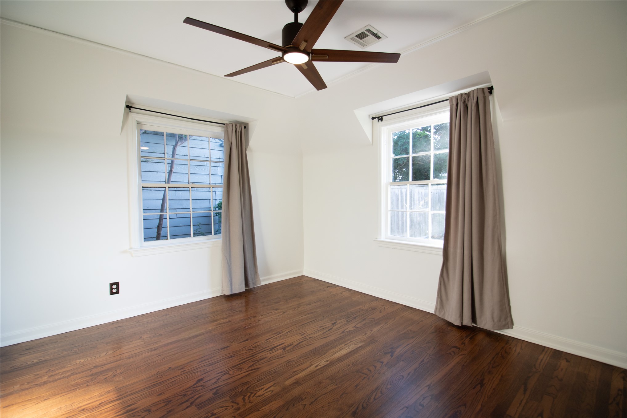 1204 S Evanston Avenue S Property Photo 15