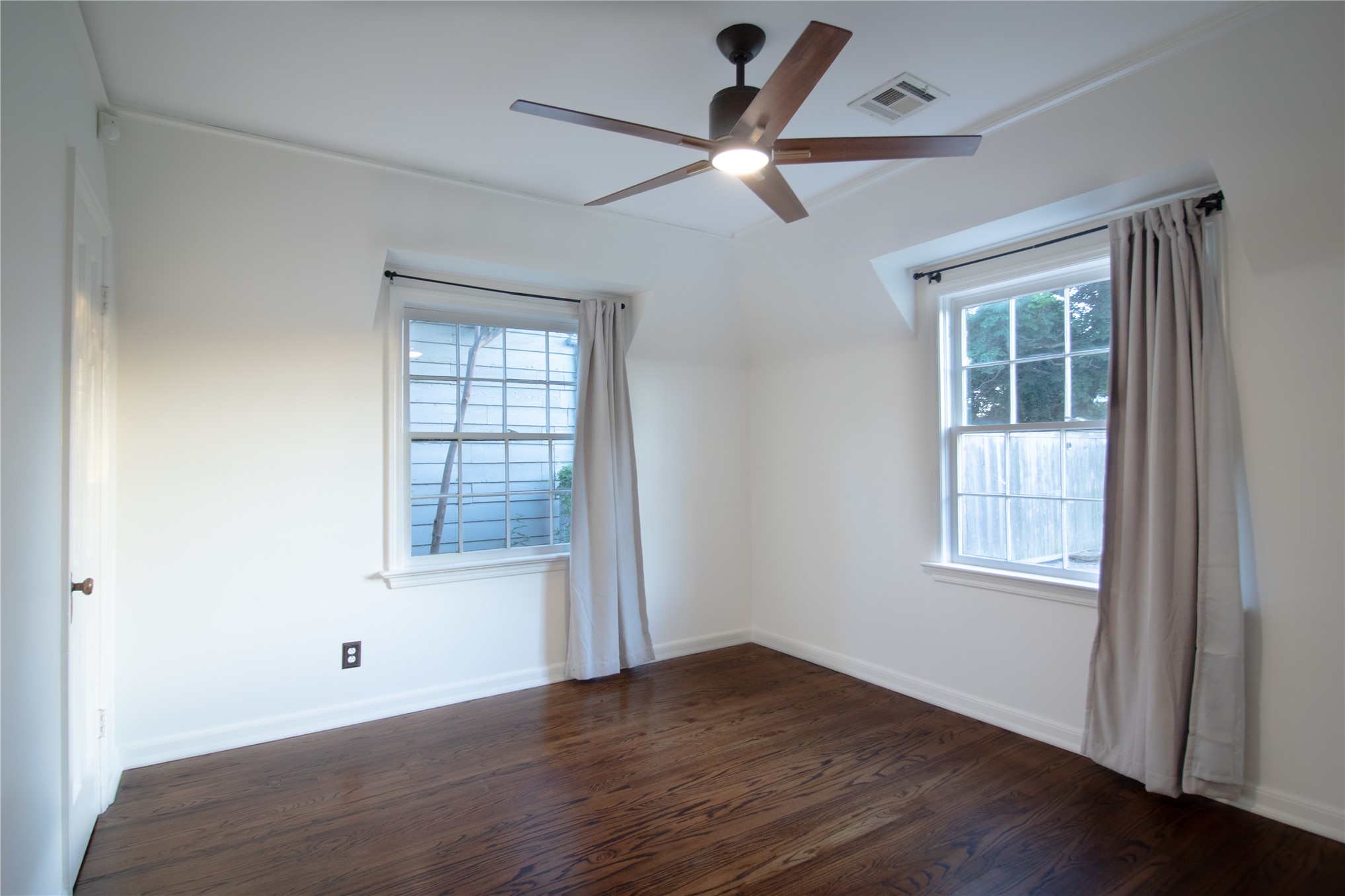 1204 S Evanston Avenue S Property Photo 46