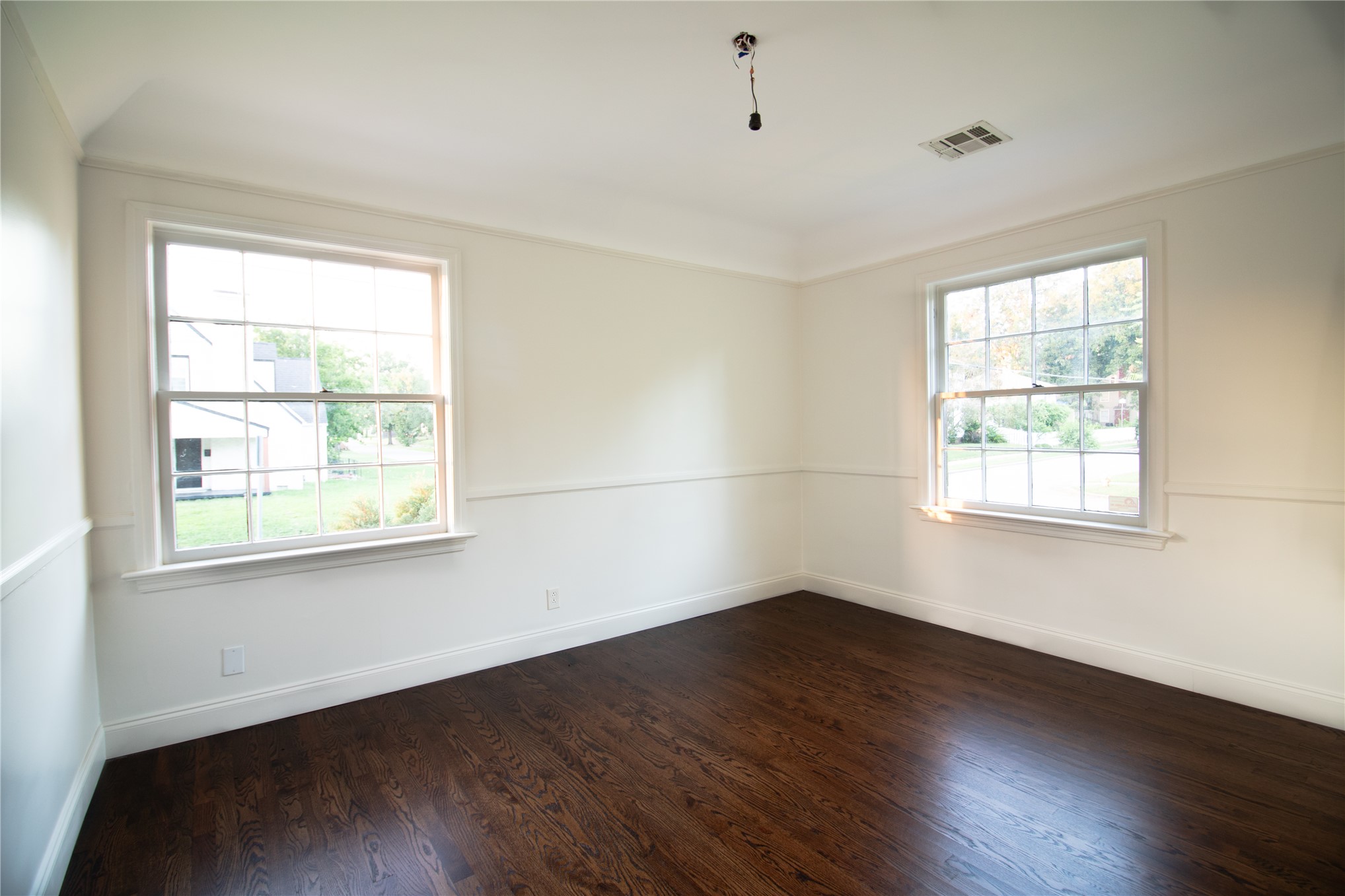 1204 S Evanston Avenue S Property Photo 49