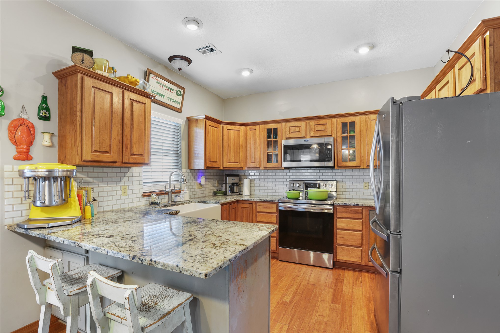 5226 W 450 Property Photo 3