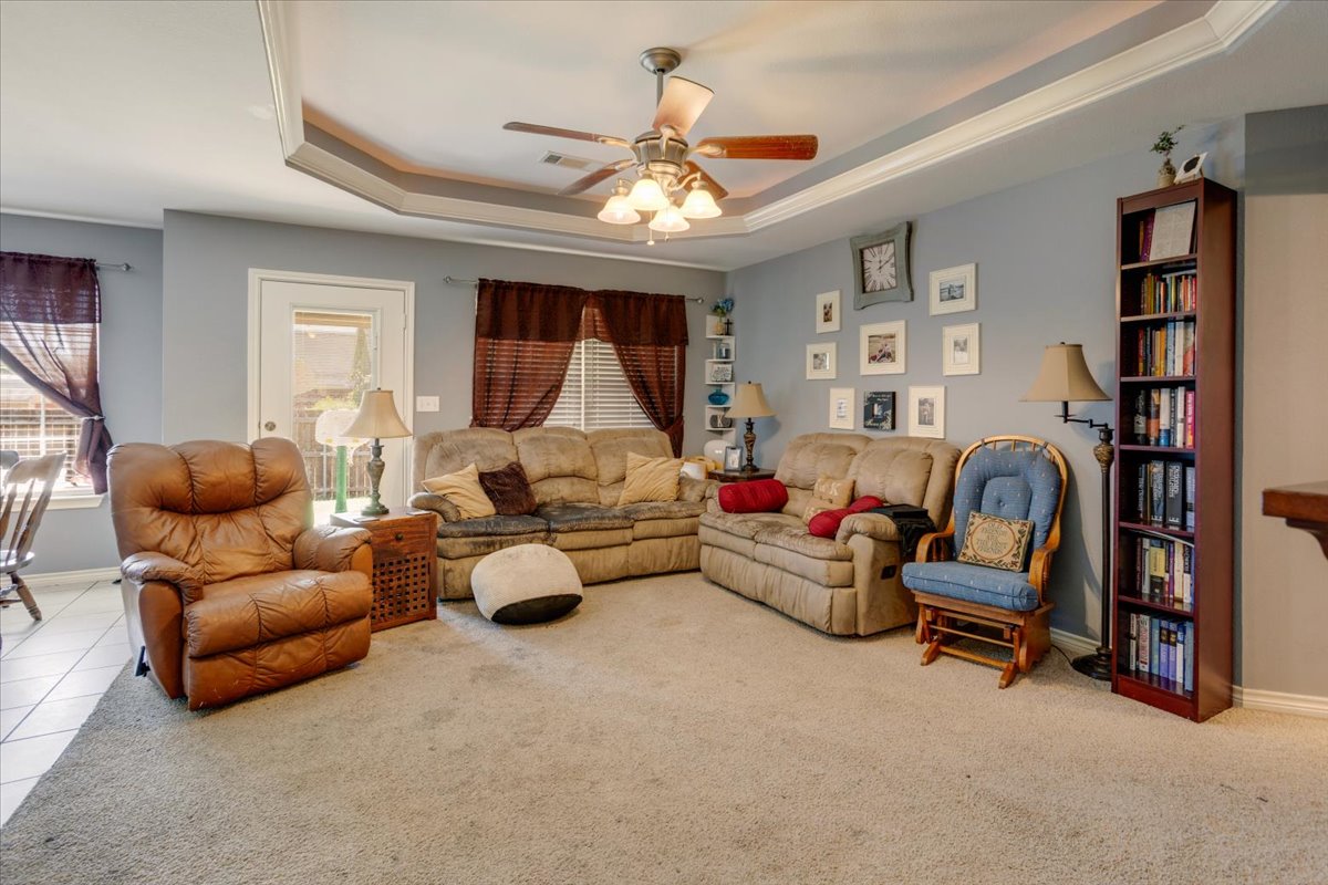 5418 Roadrunner Property Photo 6