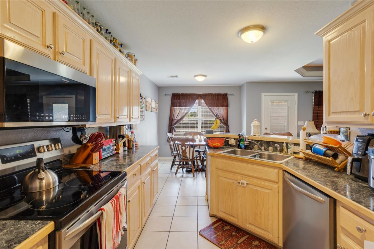 5418 Roadrunner Property Photo 8