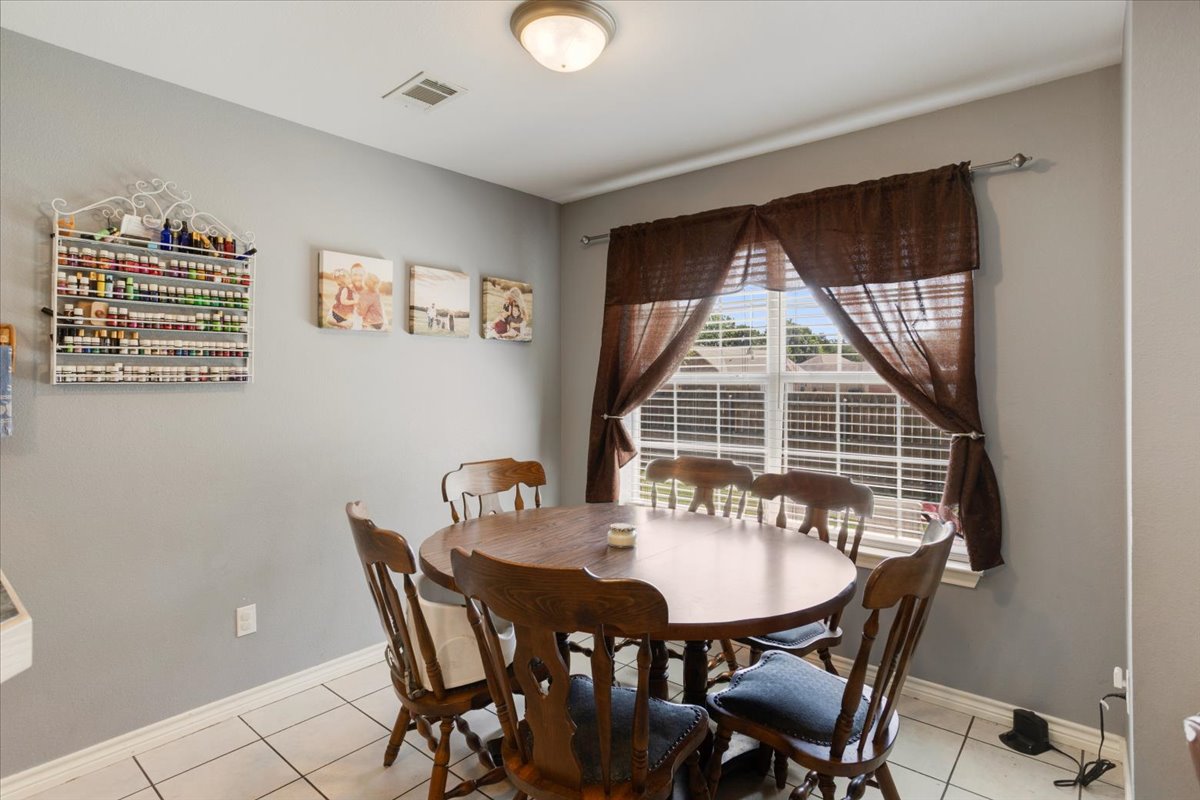 5418 Roadrunner Property Photo 10