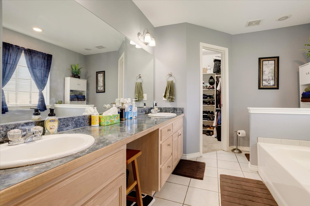 5418 Roadrunner Property Photo 17