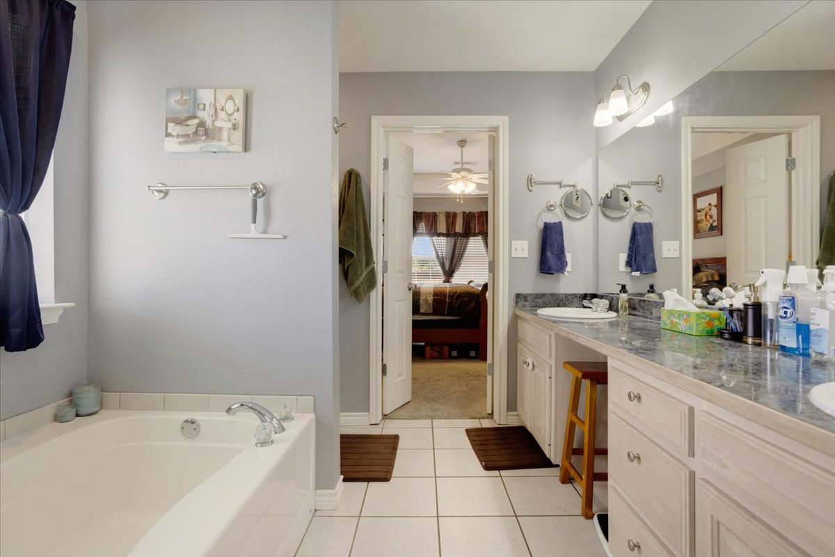 5418 Roadrunner Property Photo 18