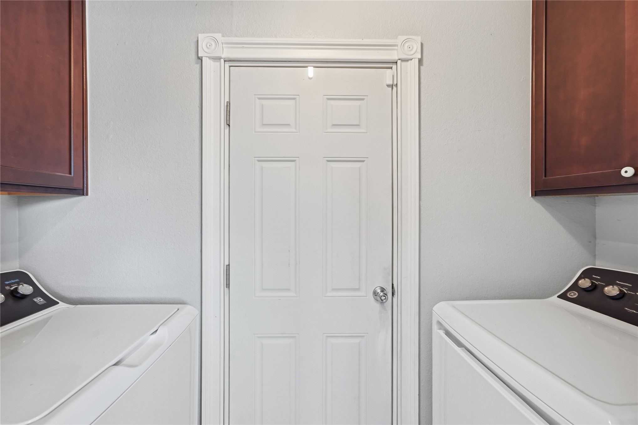 1270 E 140th Place Property Photo 13