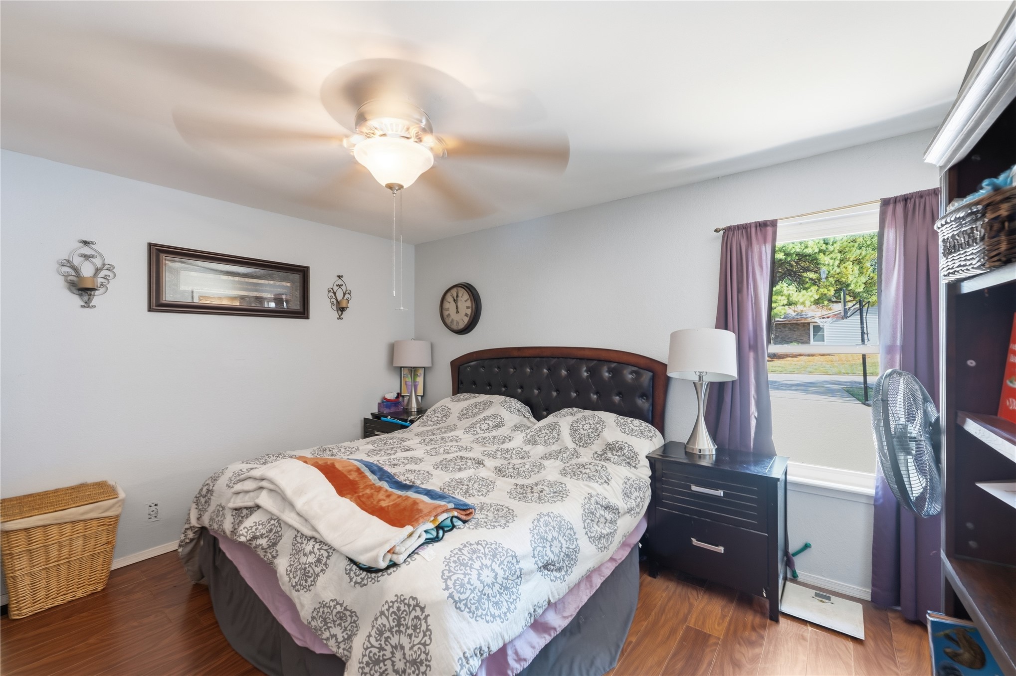 1270 E 140th Place Property Photo 14